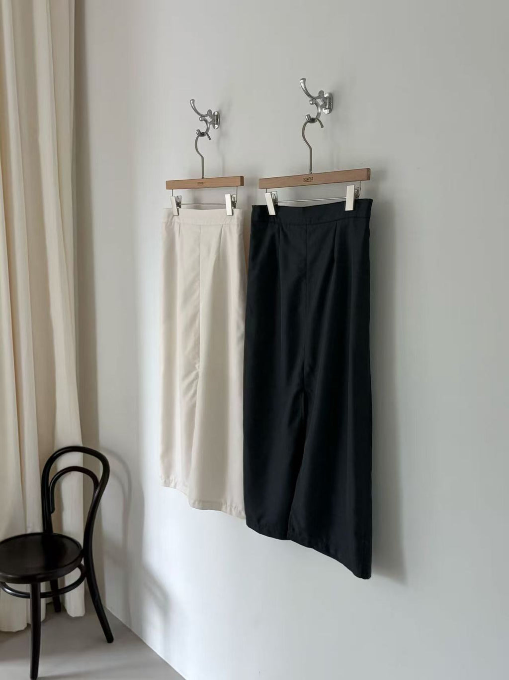 Chiffon Slit Midi Skirt