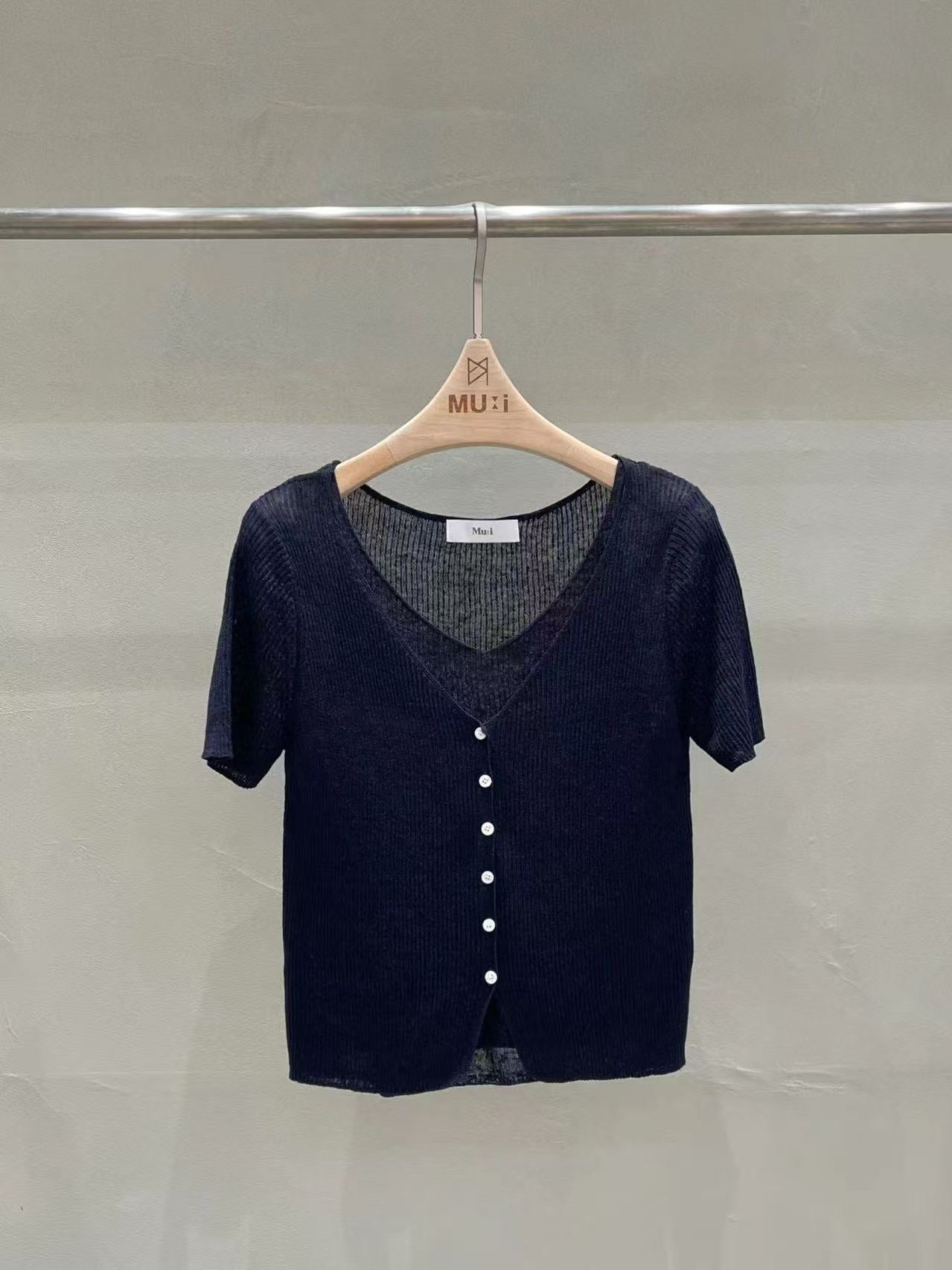 Double Layered T Top