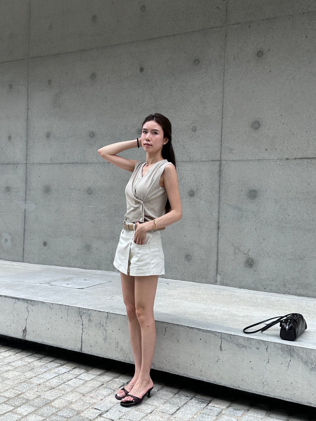 Knitted Buttom Up Vest