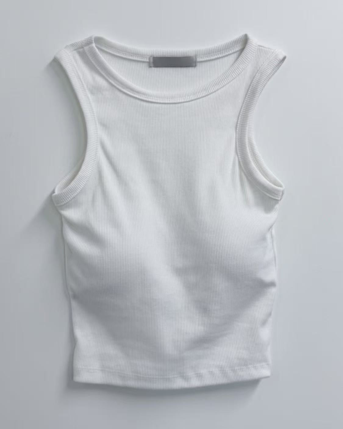 Basic Tank Top with pads