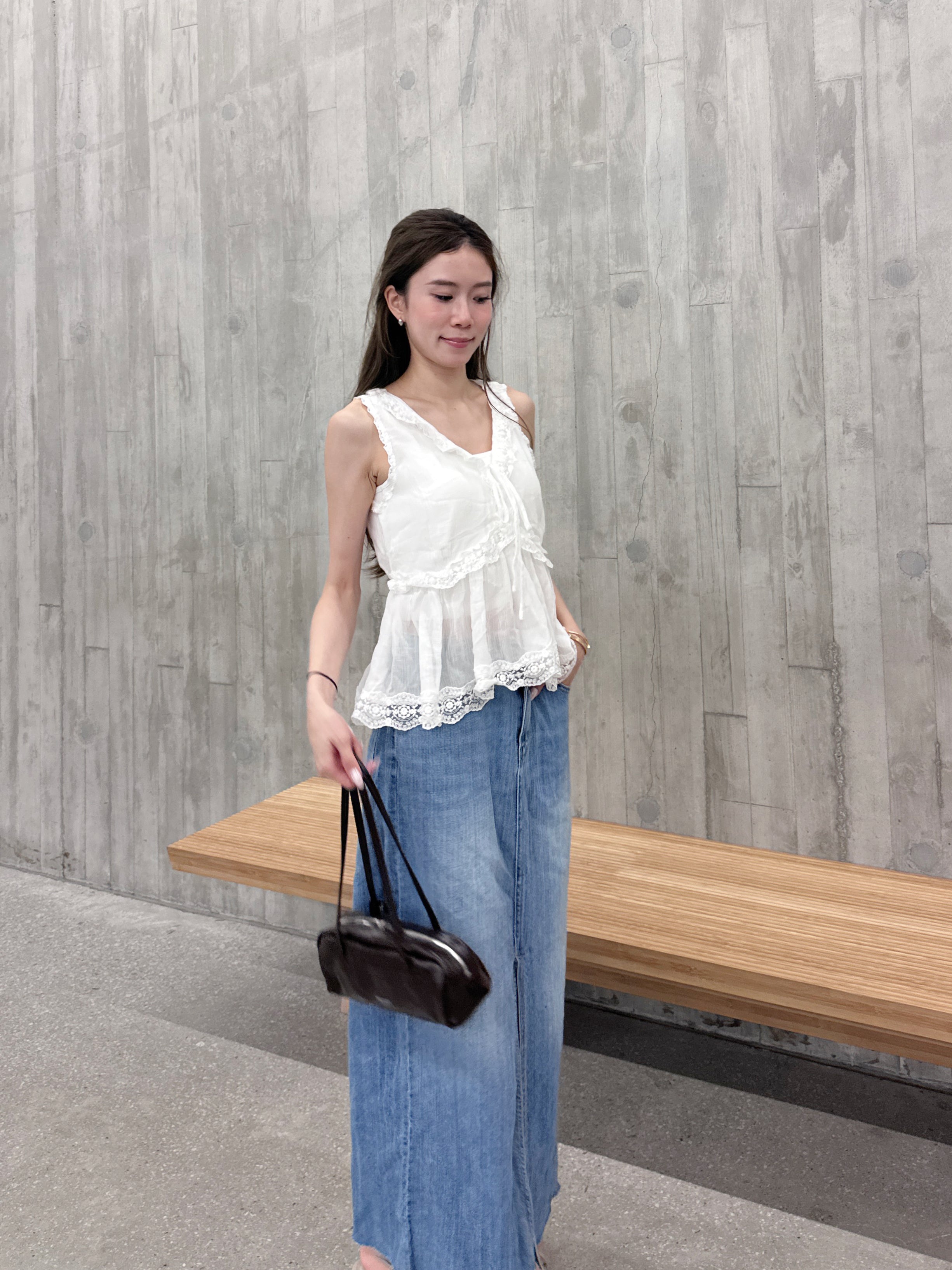 Whole Lace V Neck Tank Top