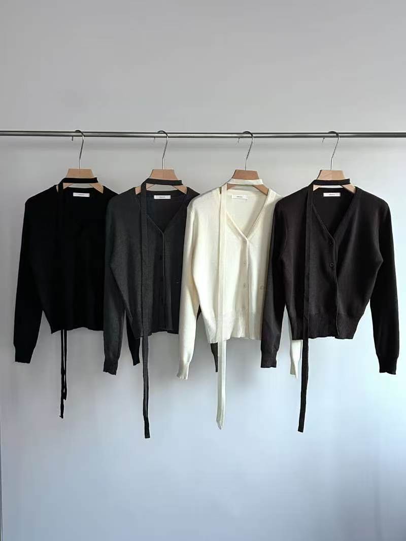 Knitted Long sleeves top