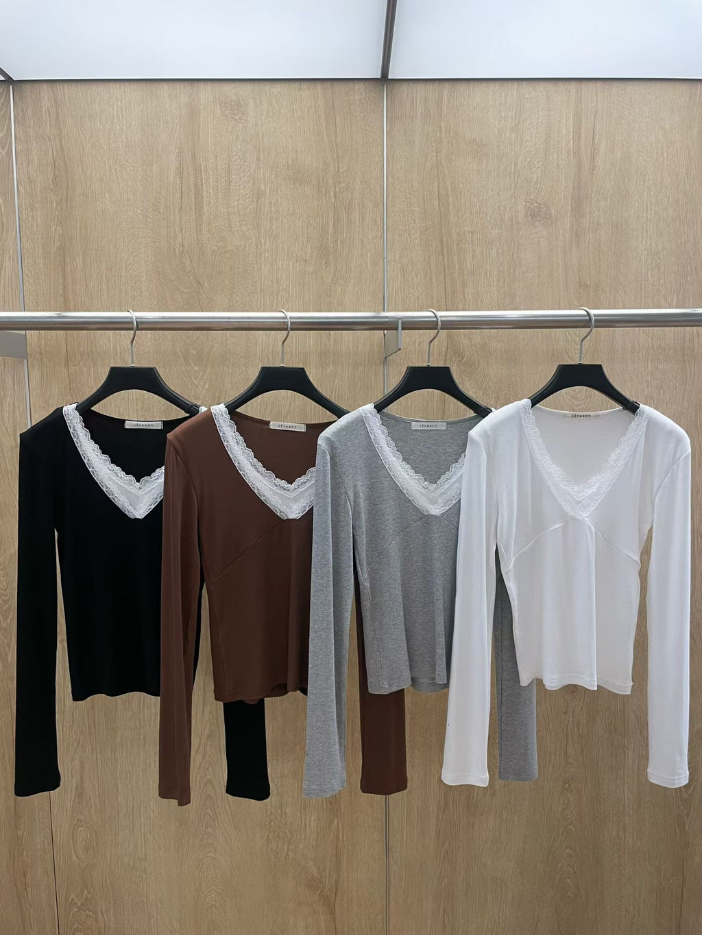 V Neck Lace Long Sleeves Top