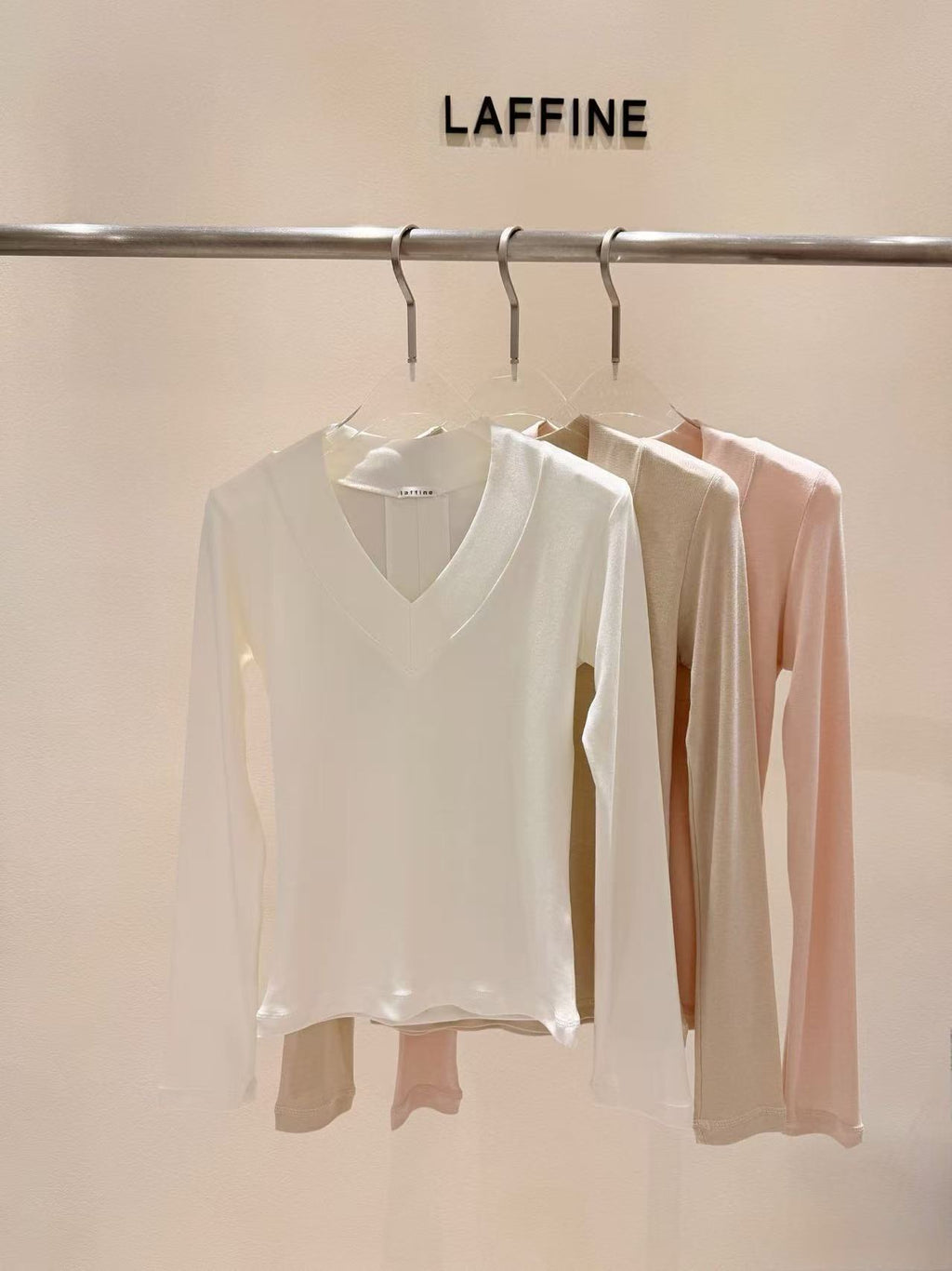 Basic V Neck Fitted Top