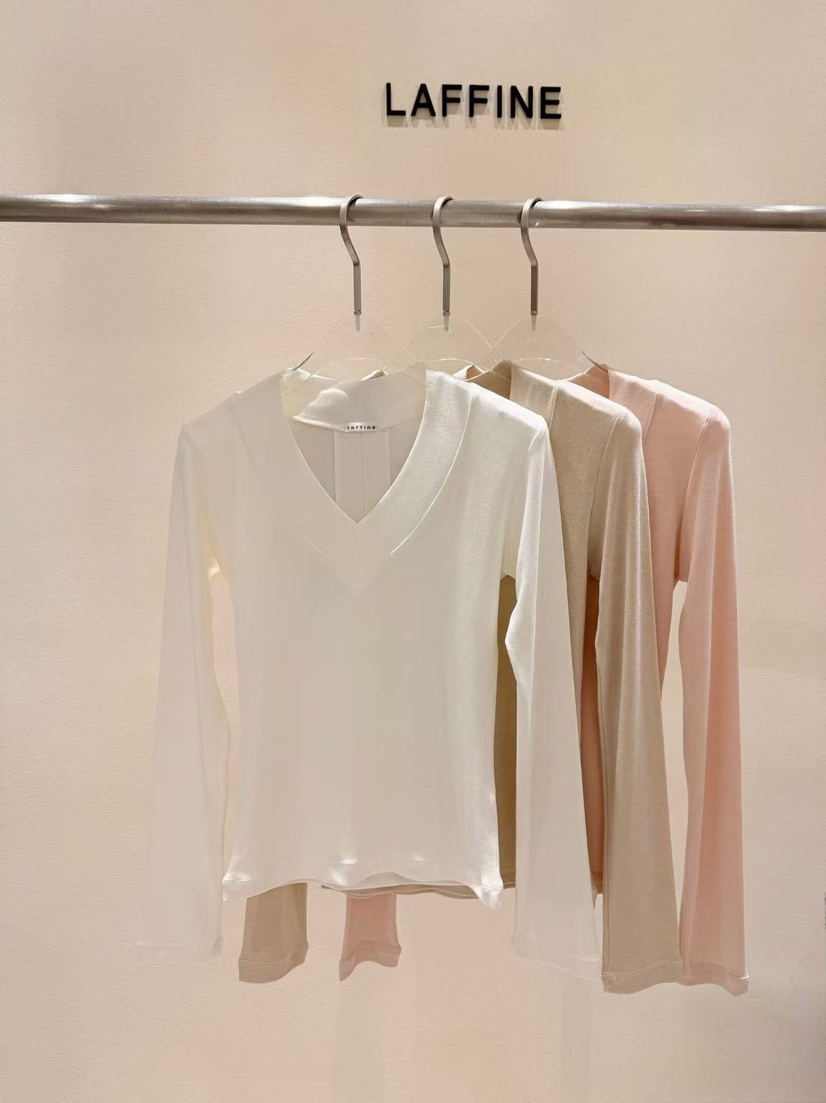 Basic V Neck Fitted Top