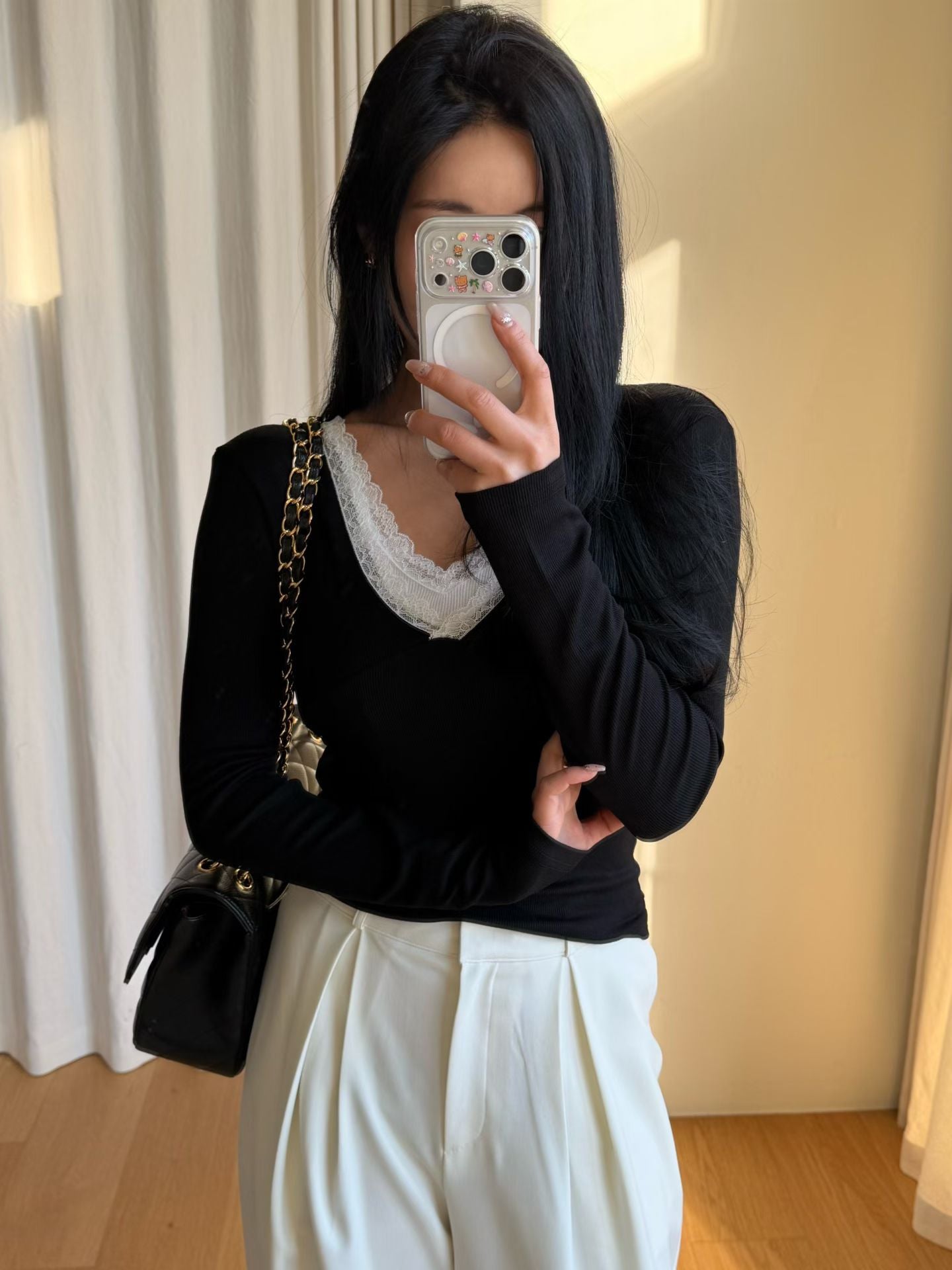 V Neck Lace Long Sleeves Top