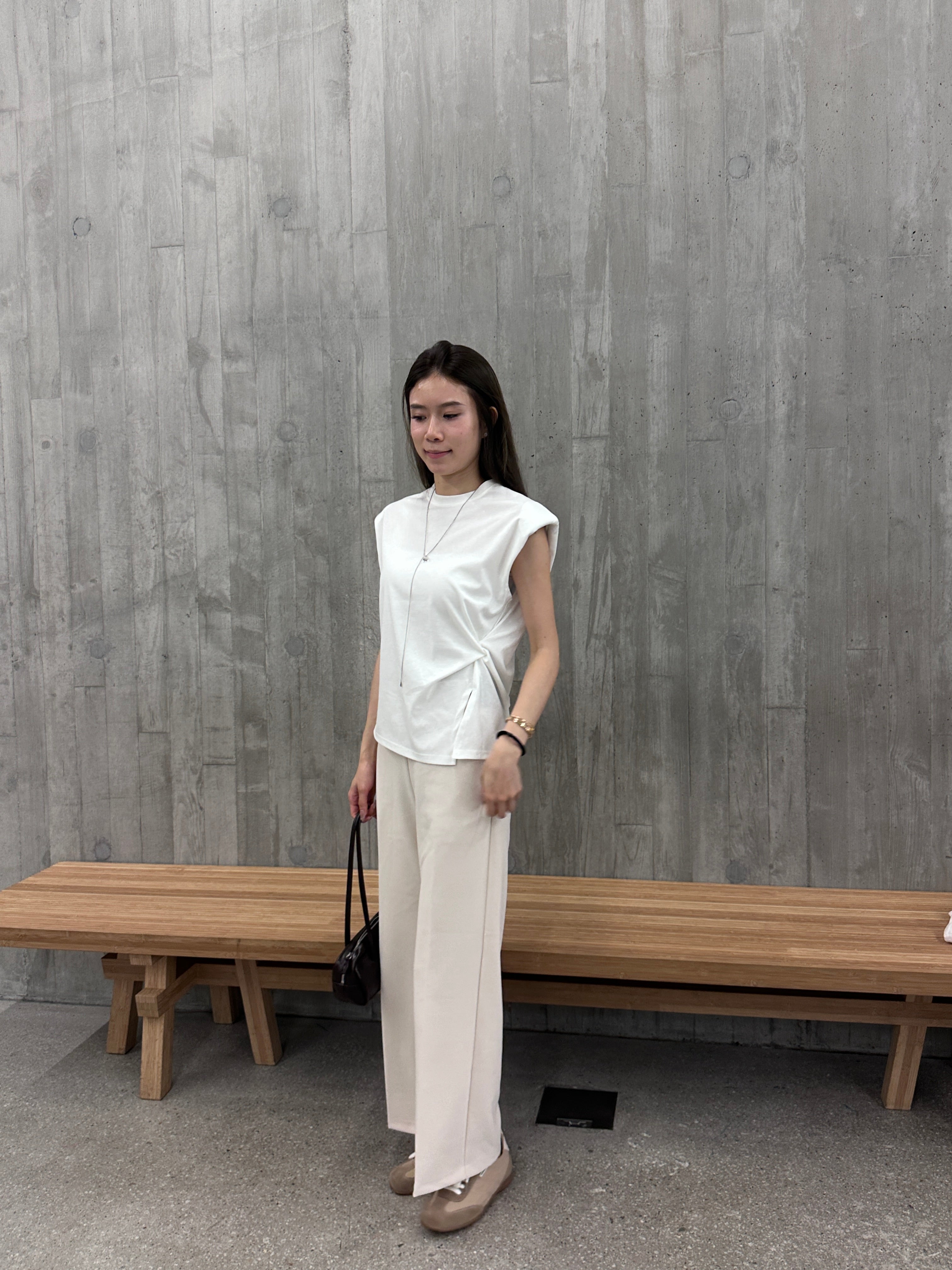 Shoulder Pads Tied Tank Top