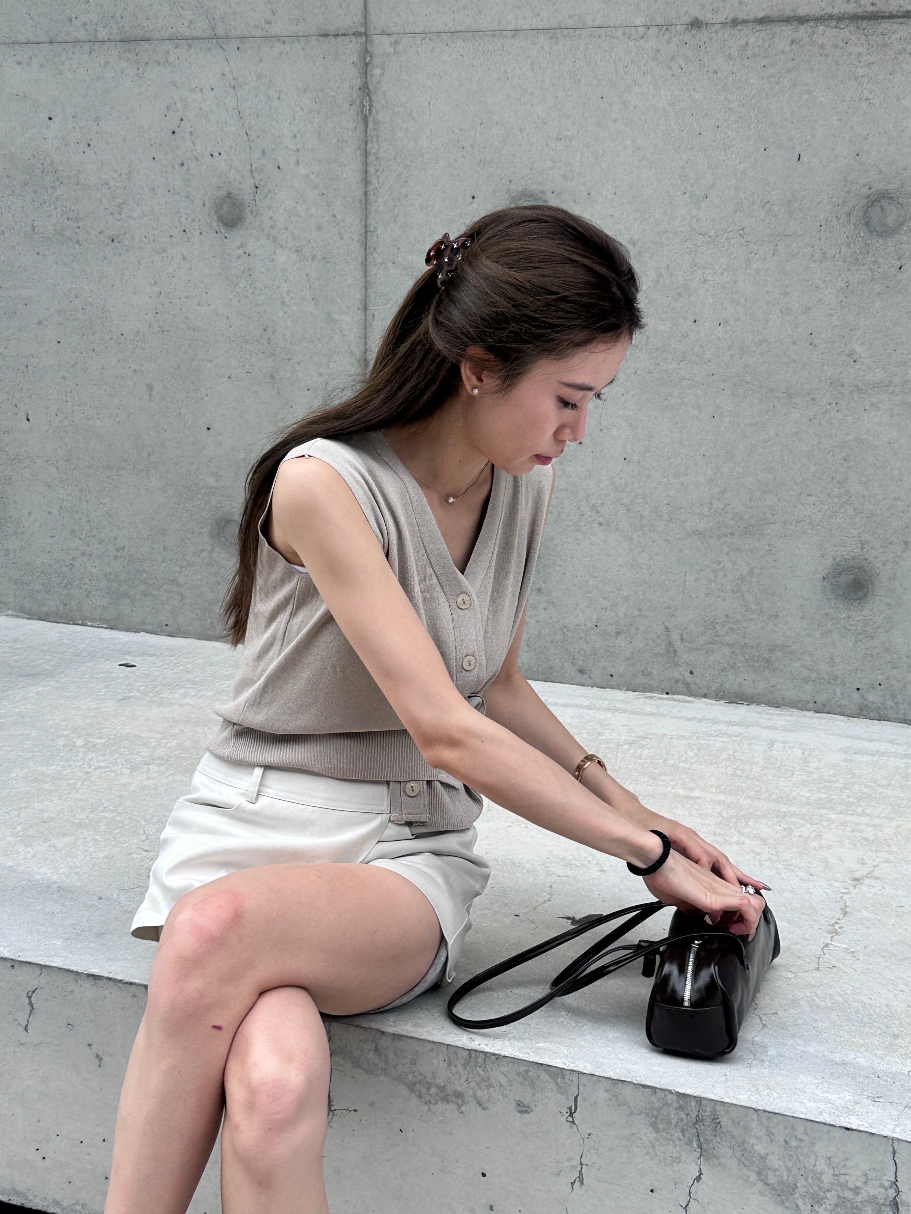 Knitted Buttom Up Vest