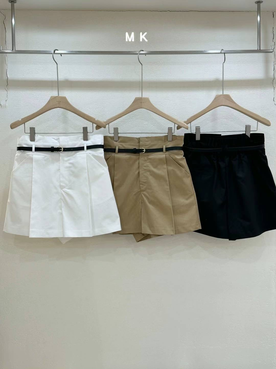 French Shorts with belt