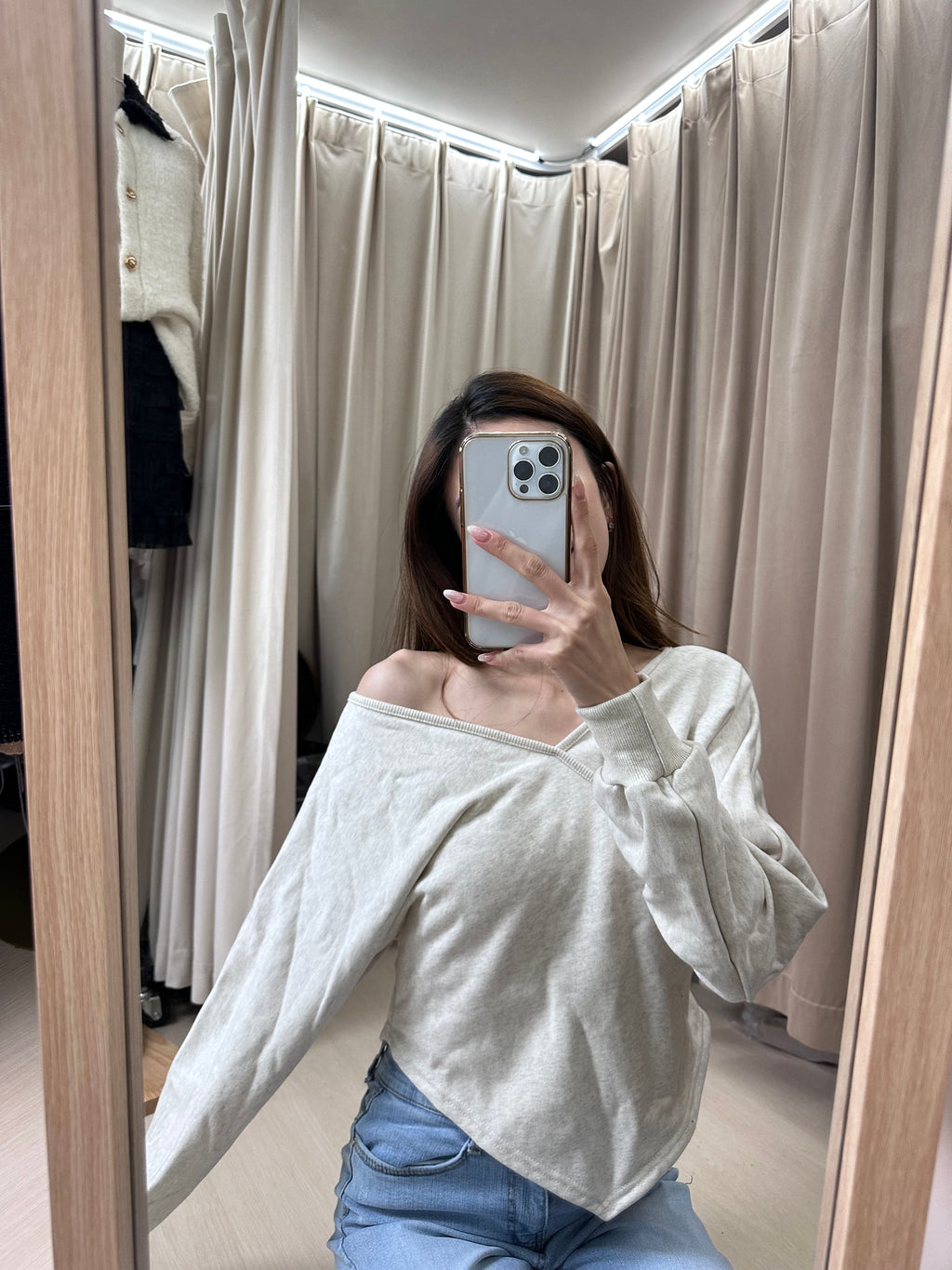 V Slide Cotton Sweater