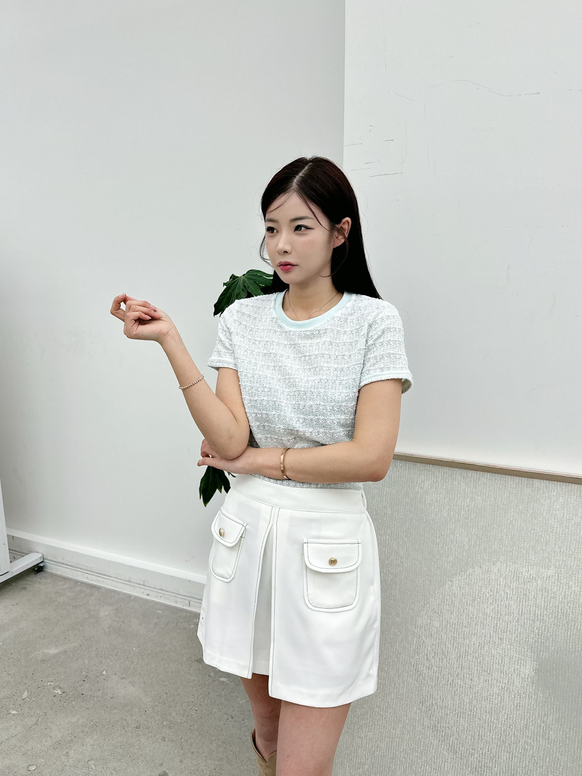 Outlined Chiffon Slit Shorts