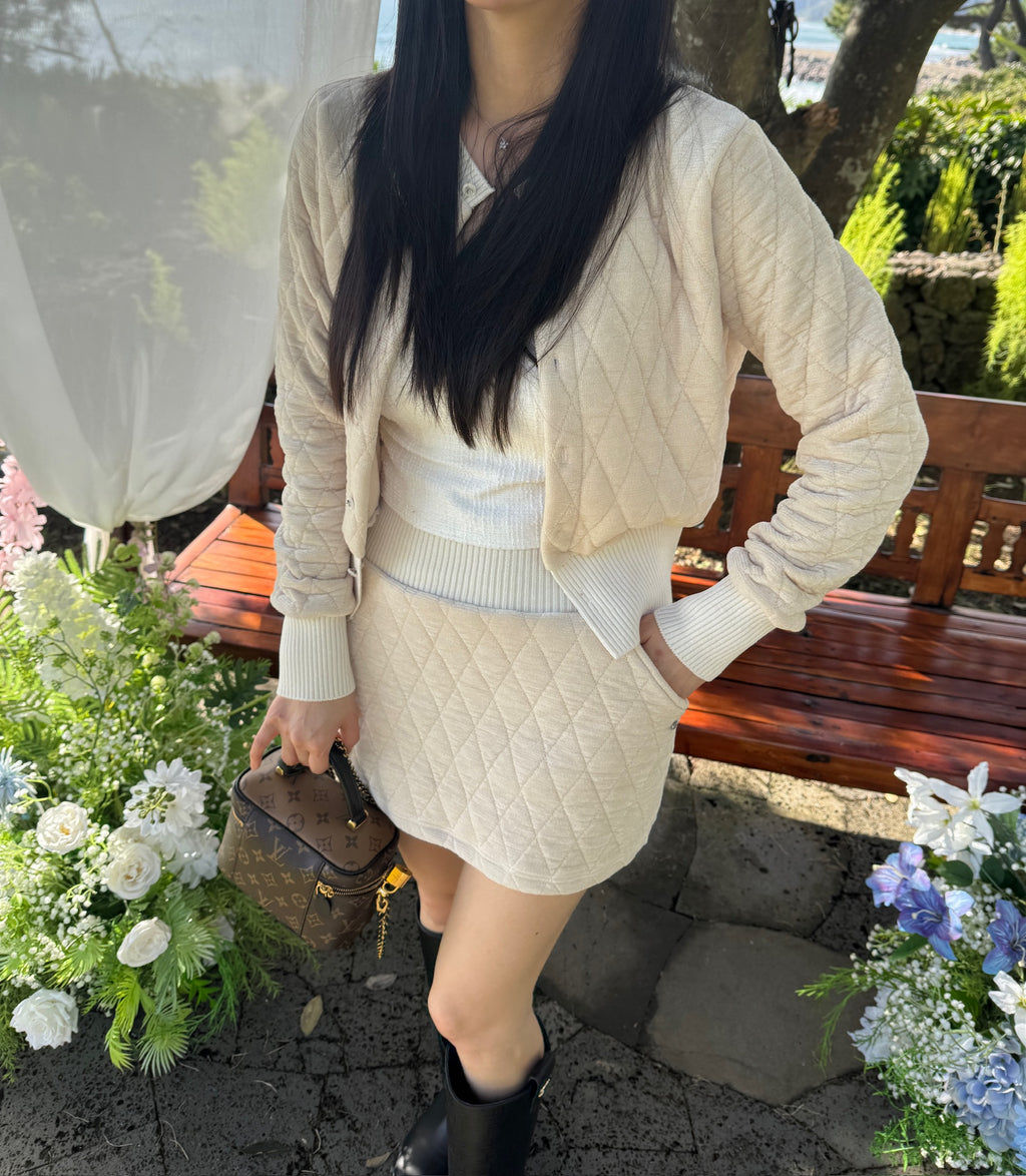 Rhombus Shape Jacket & Skirt