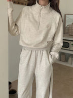 Obe Zipped Cropped Sweater