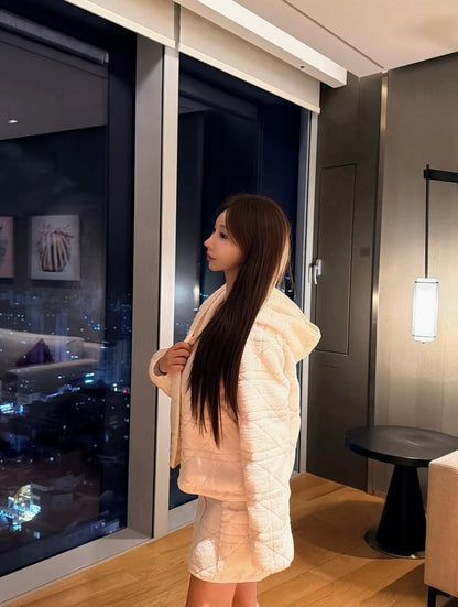 Fluffy High End Hooded Jacket