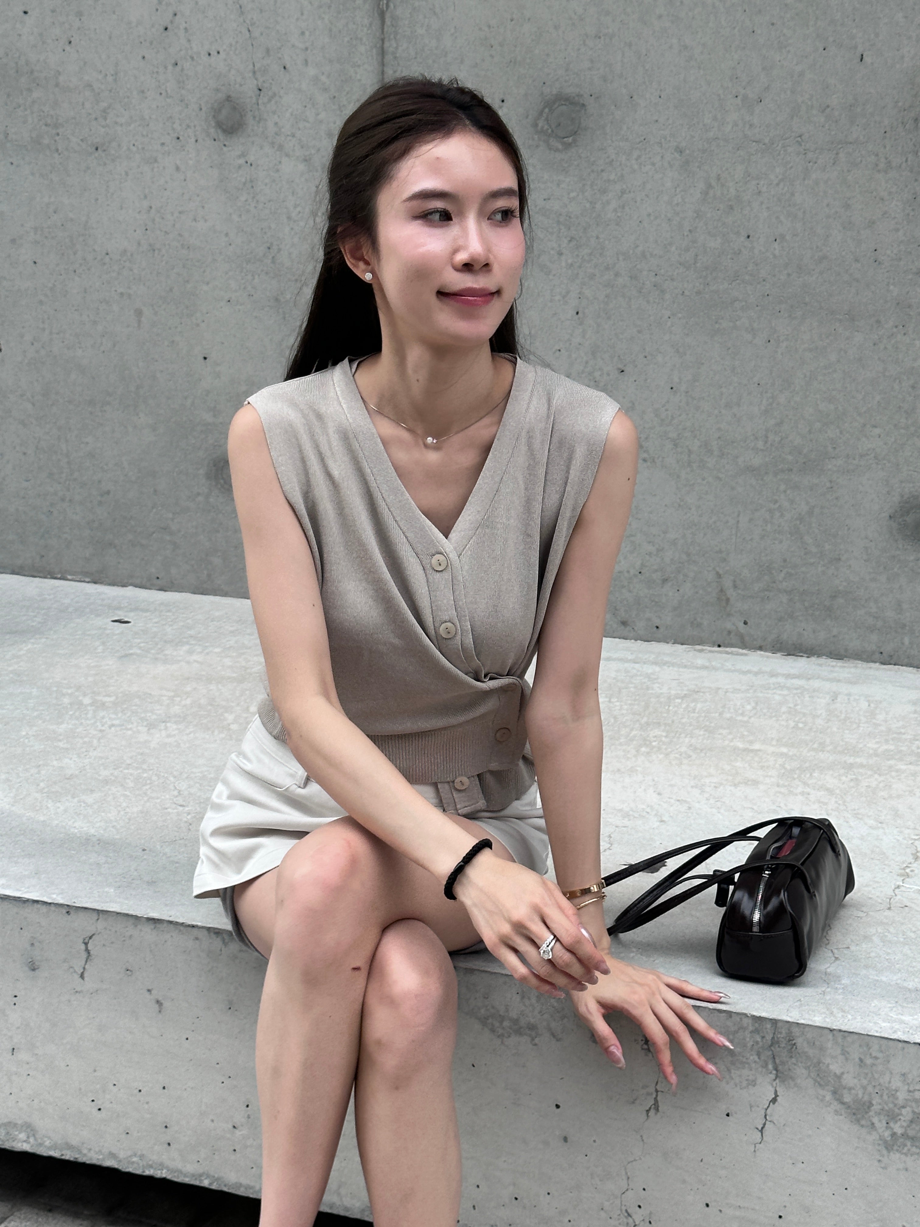 Knitted Buttom Up Vest