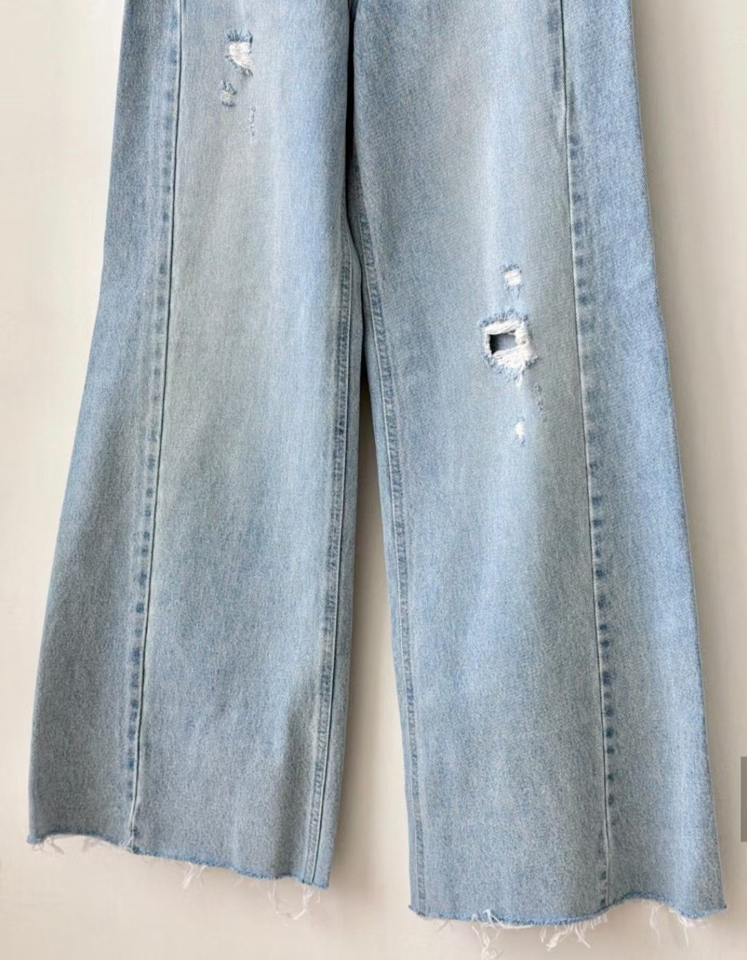 No. 437 Wide Legs Broken Denim Jeans
