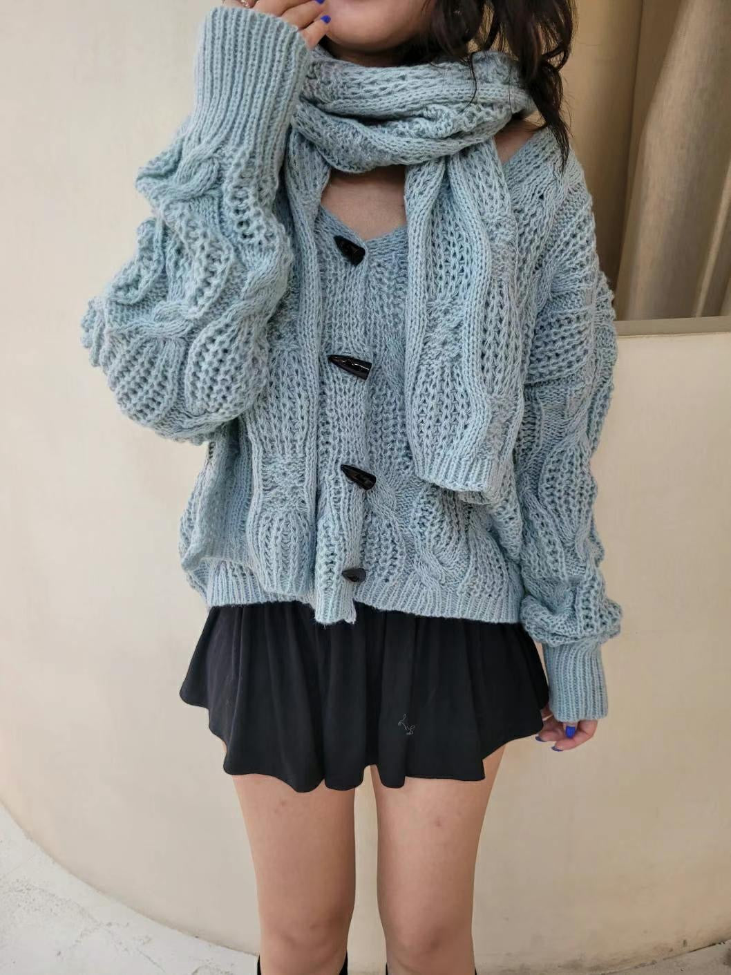 Cardigan mix with Scarf