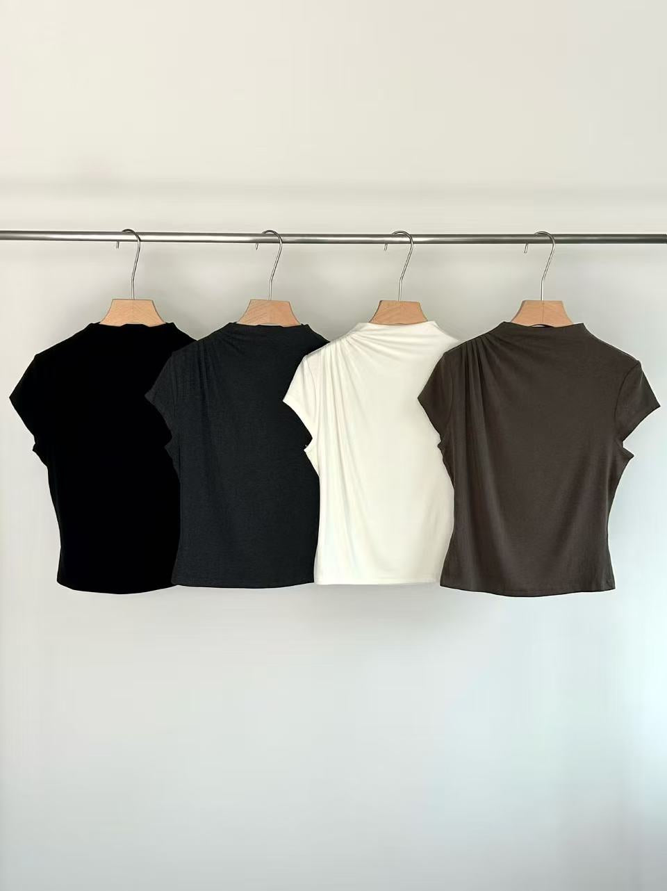 Shoulder‑tuck Slim Top