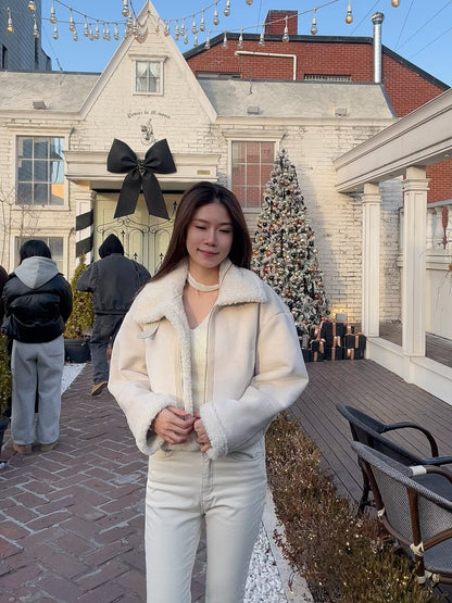 Snow White Jacket 🤍