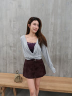 Big v neck thin top