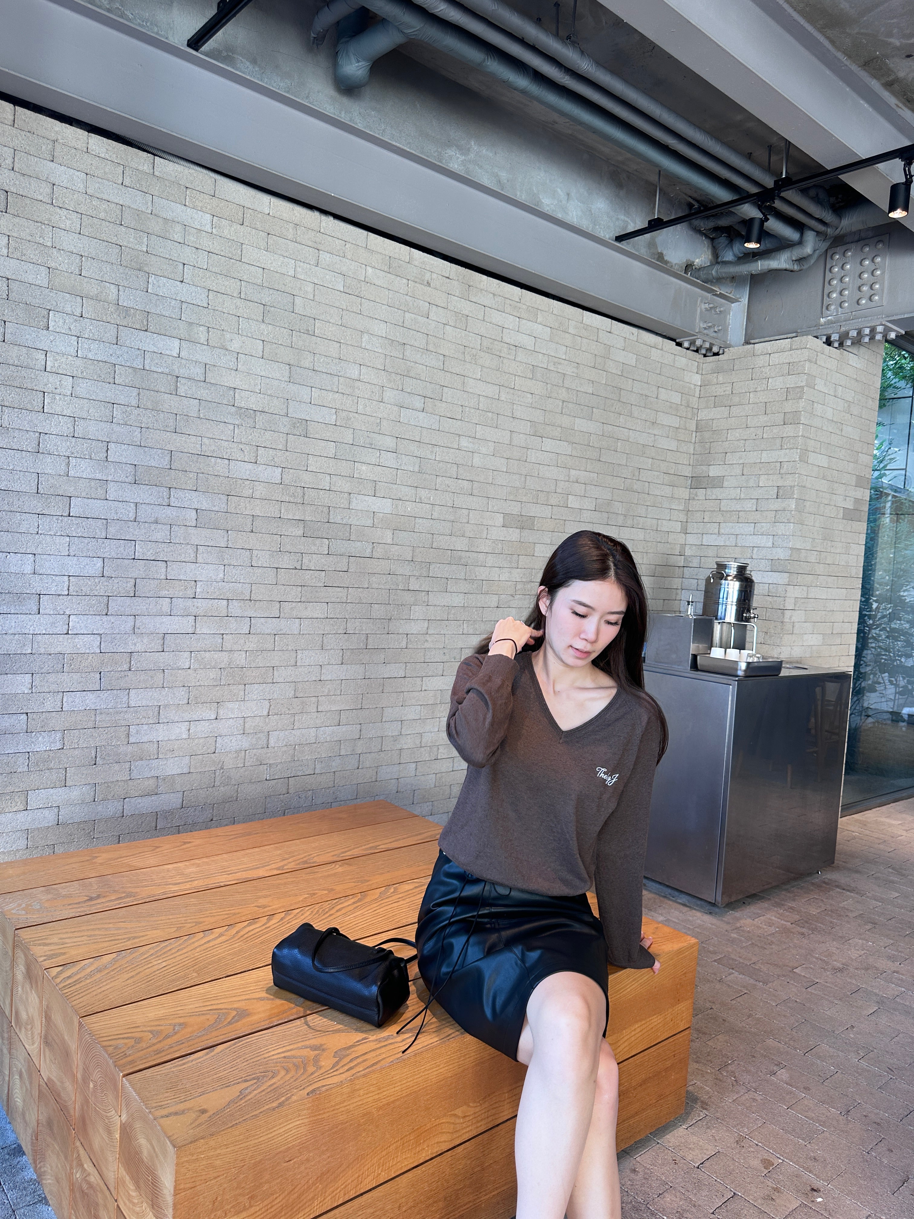 V neck Knitted Log Long Sleeves