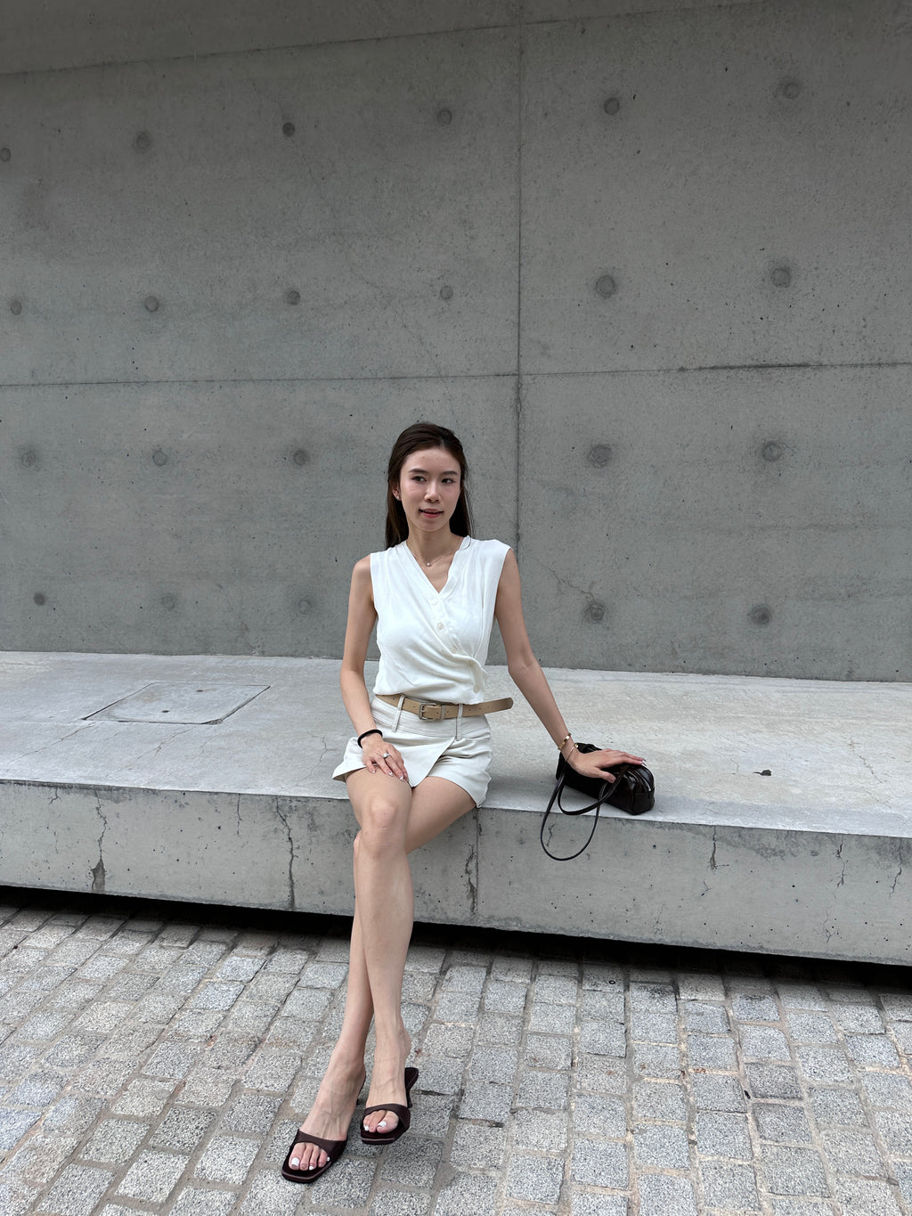 Knitted Buttom Up Vest