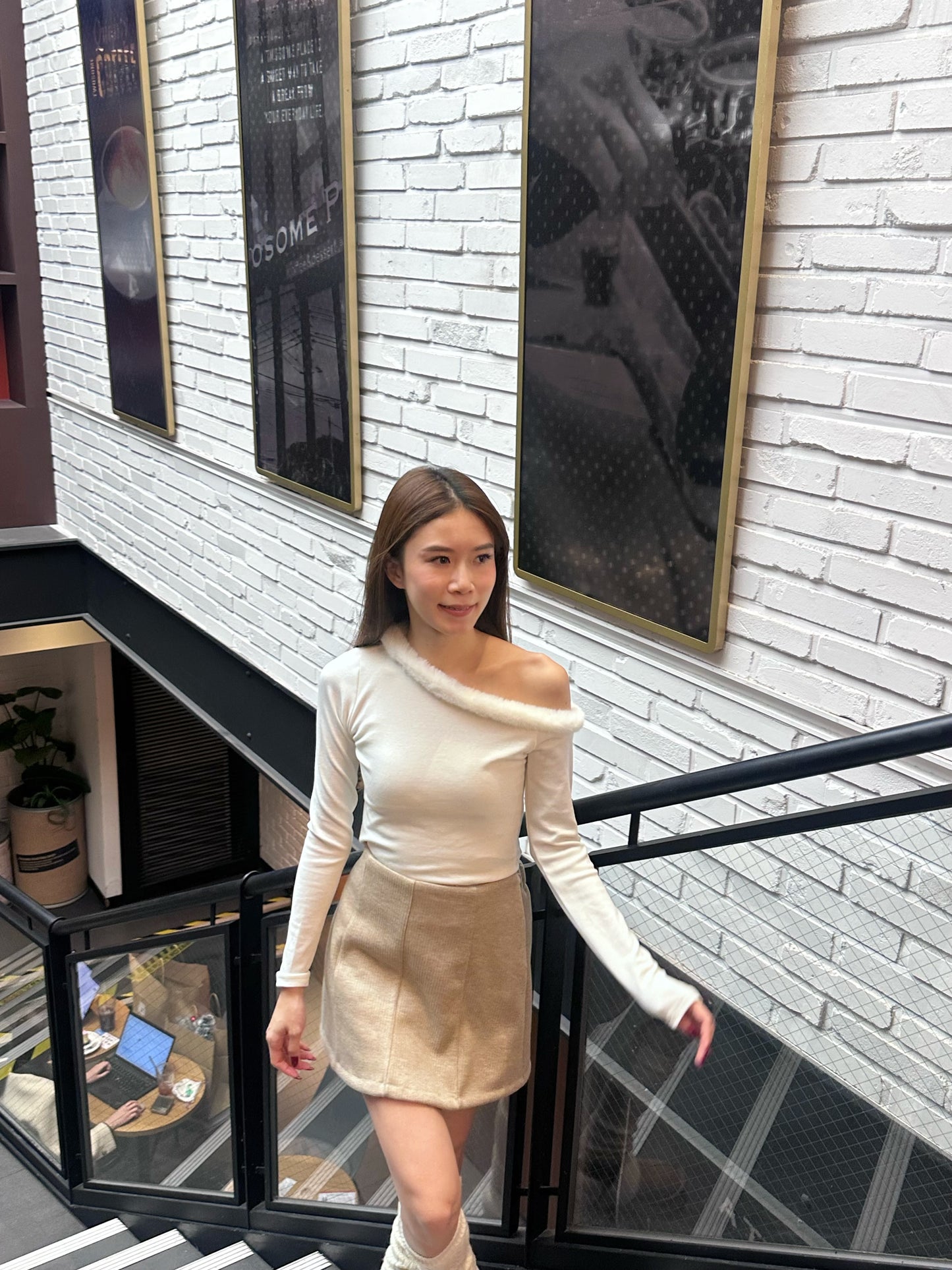 Fluffy One Side Long Sleeves Top