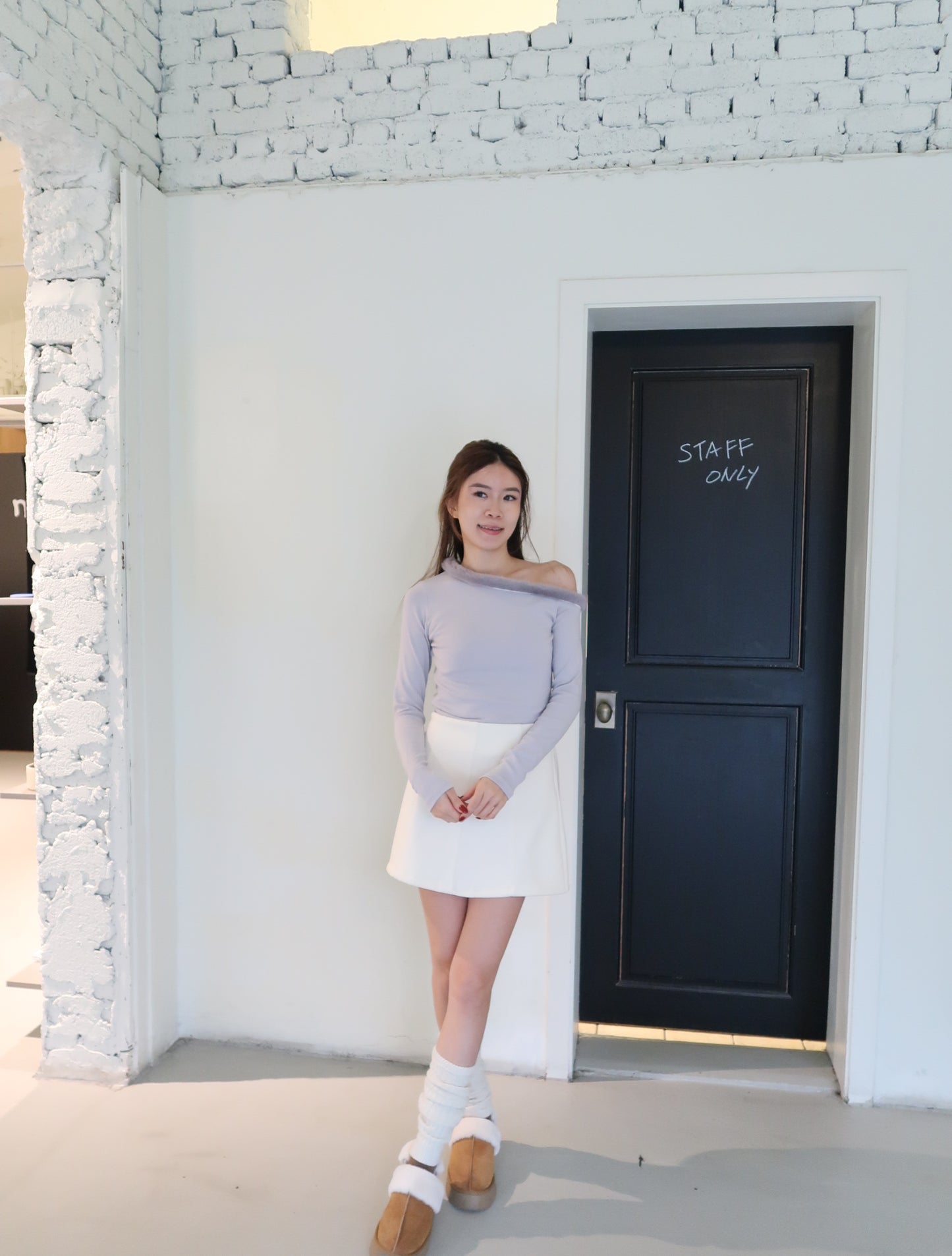 Fluffy One Side Long Sleeves Top