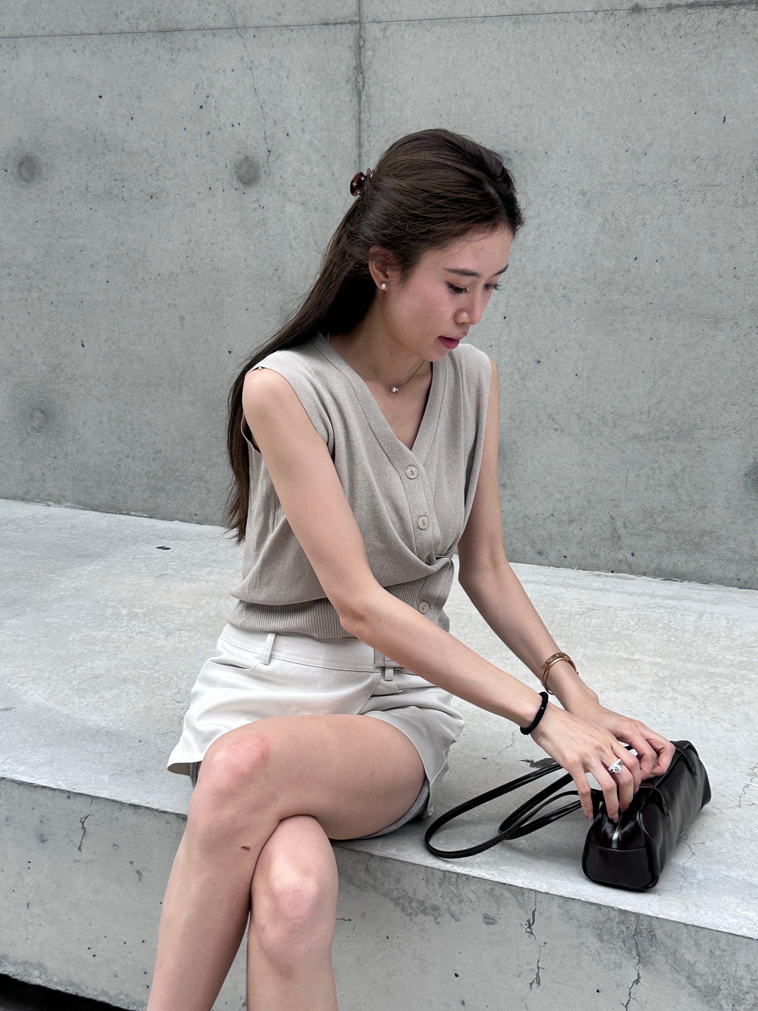Knitted Buttom Up Vest