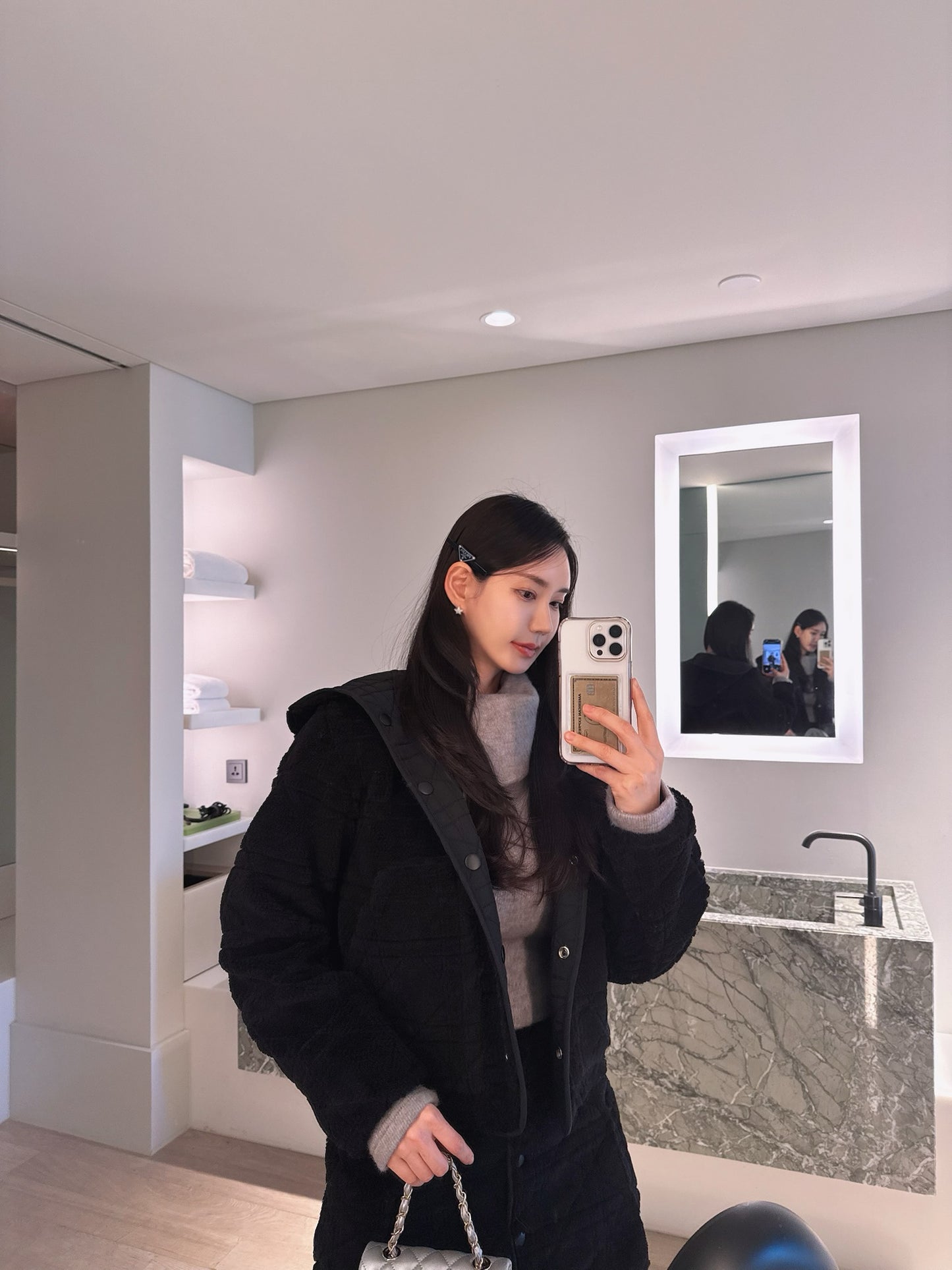 Fluffy High End Hooded Jacket