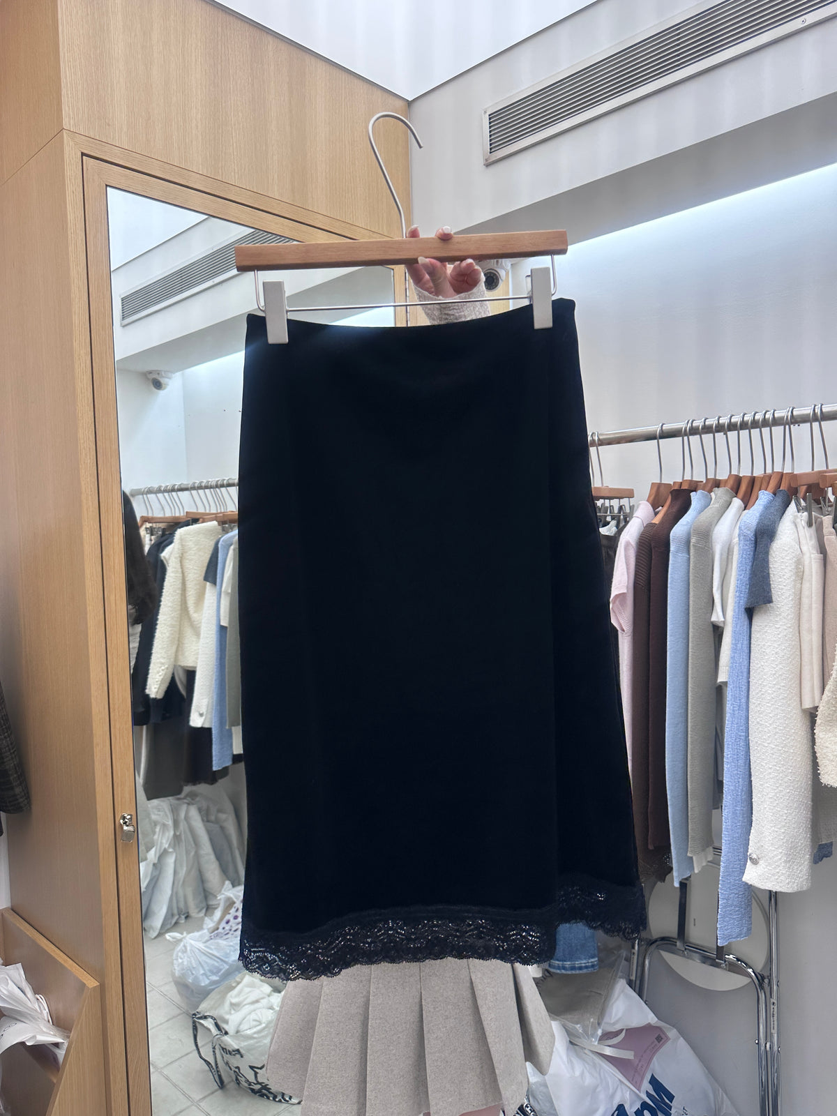 Velvet Lace MIDI Skirt