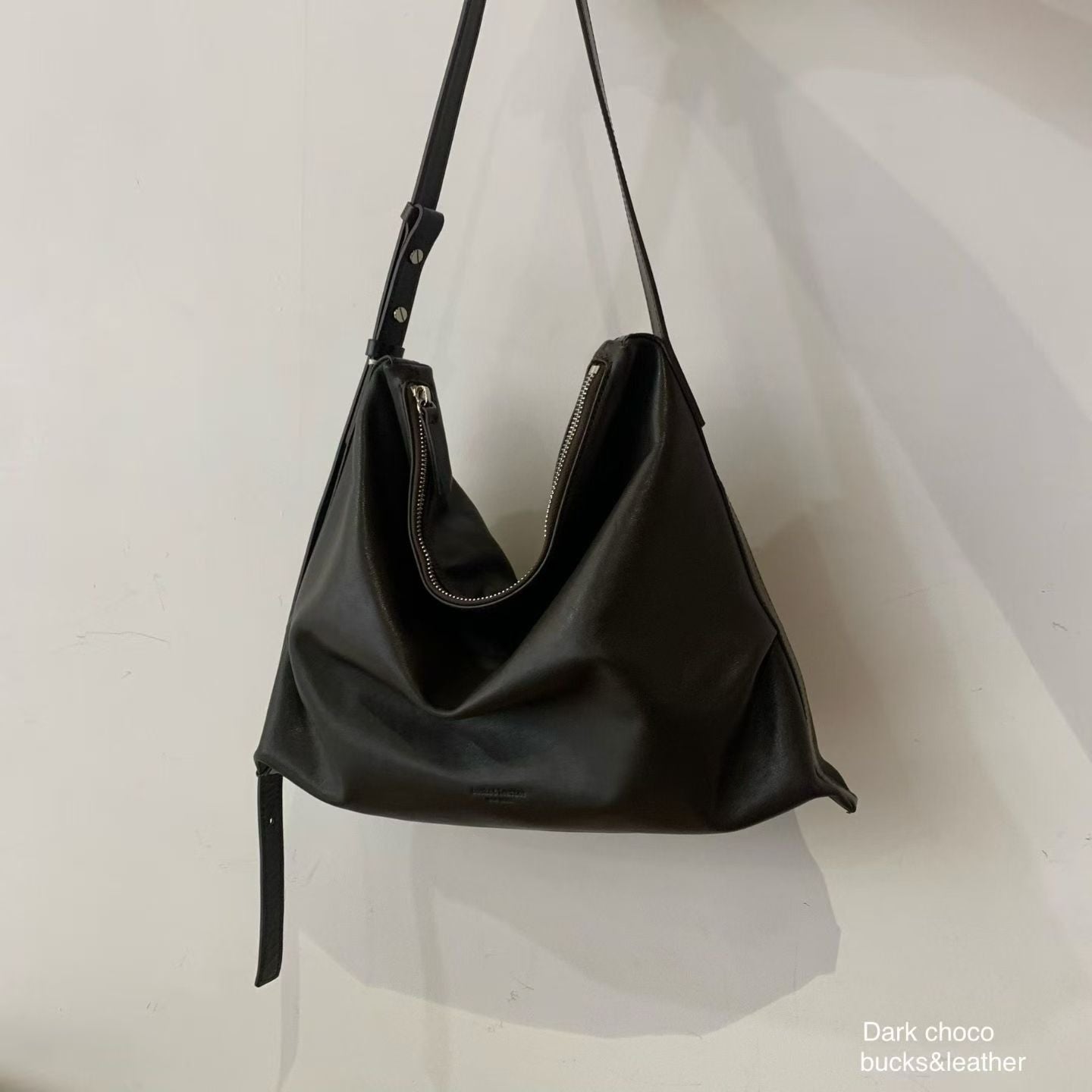 Real Leather Office Zipped Bag 大小號（底部幼版）