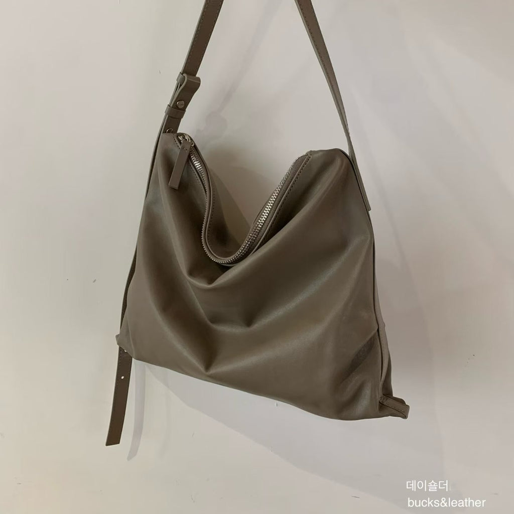 Real Leather Office Zipped Bag 大小號（底部幼版）