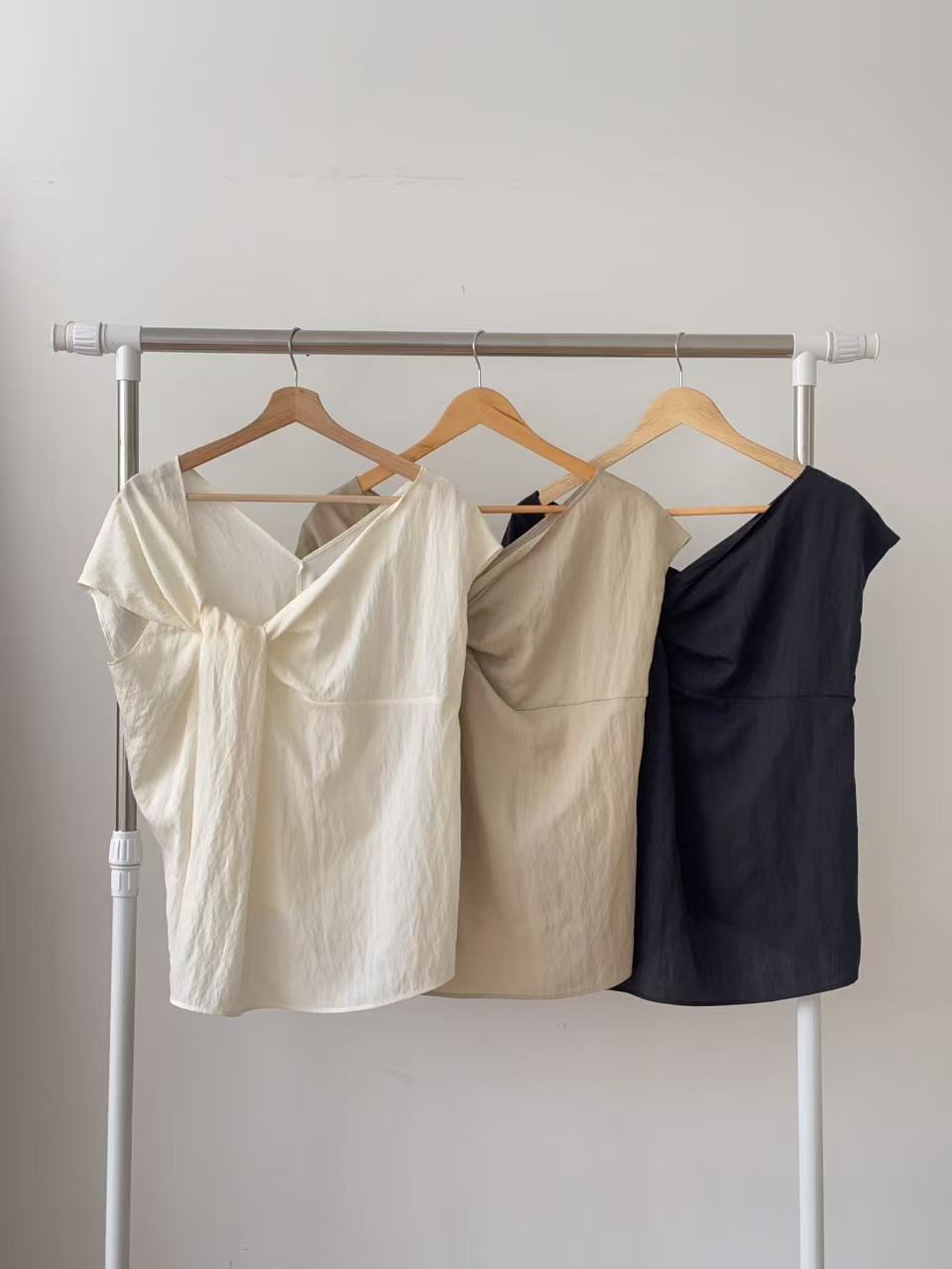 Knotted Butterfly T Top