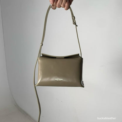 Real Leather Flap Bag 新款亮面牛皮￼