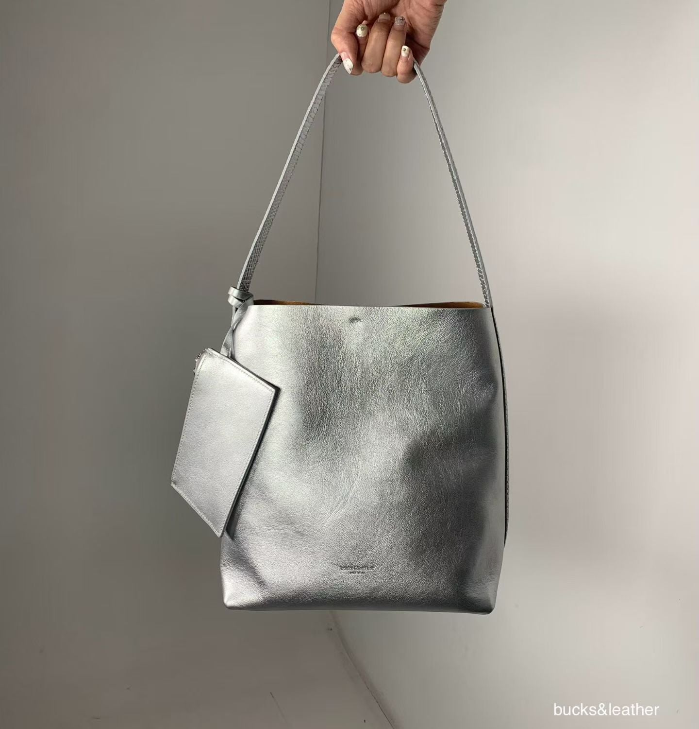 Real Leather Bucket Bag (送錢包)