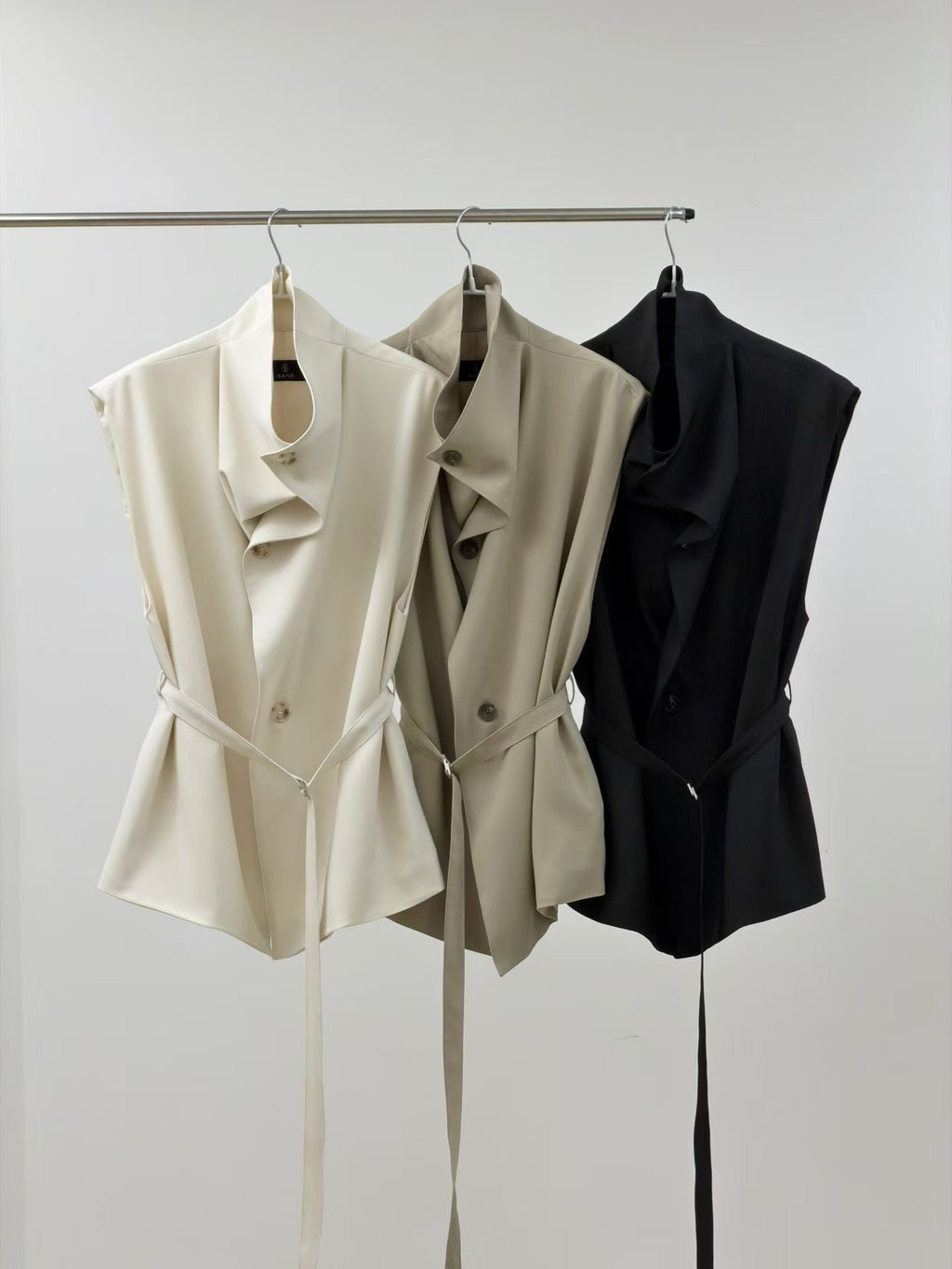 Thin Layer Blazer Vest