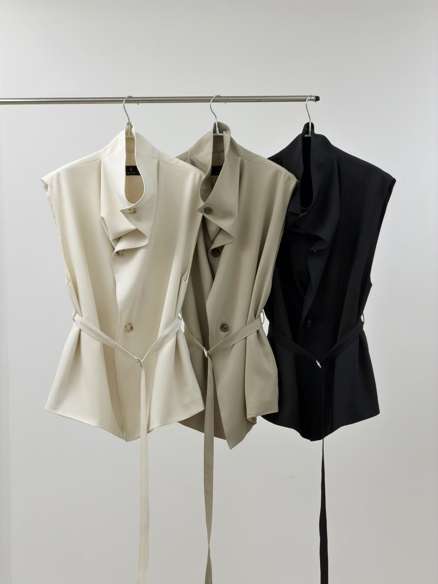 Thin Layer Blazer Vest