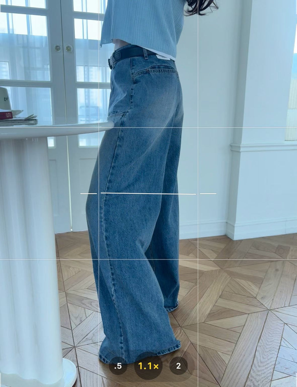 Low Cut Denim Jeans