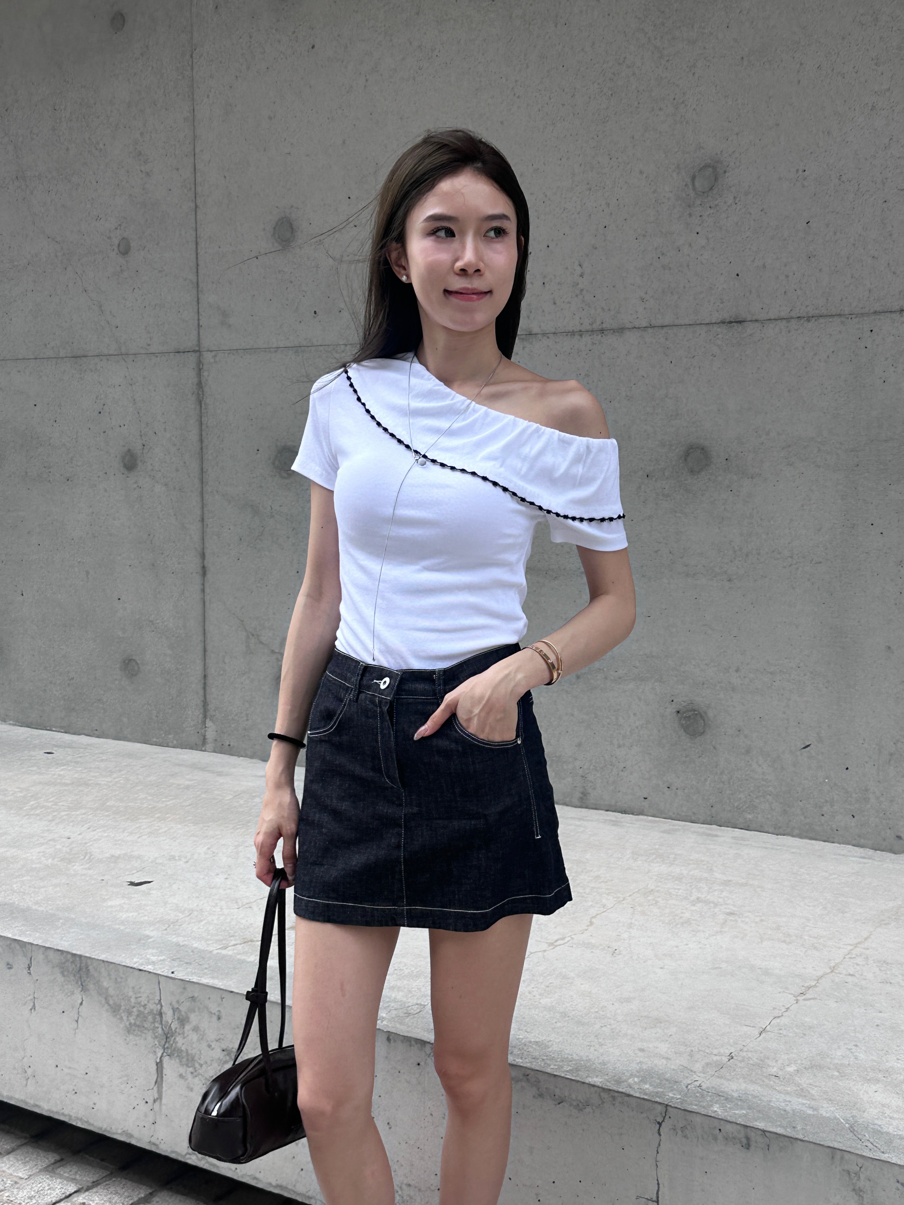 Off Shoulder Dotted T Top