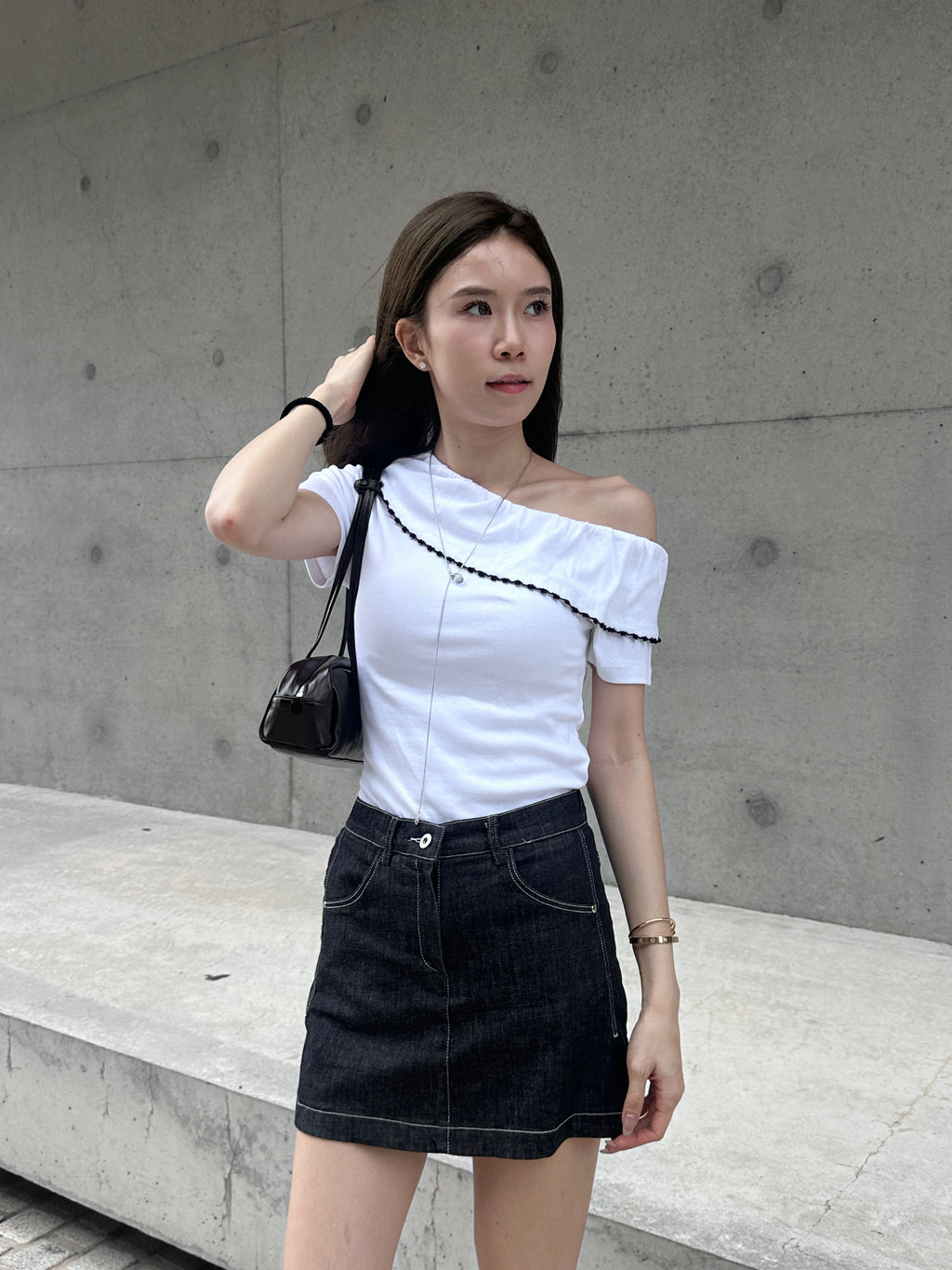 Off Shoulder Dotted T Top