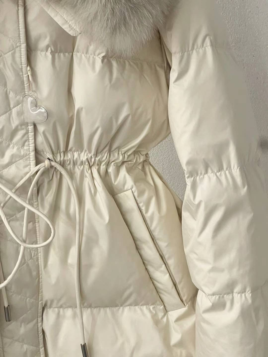 LIVE 1.0 Long Down Jacket