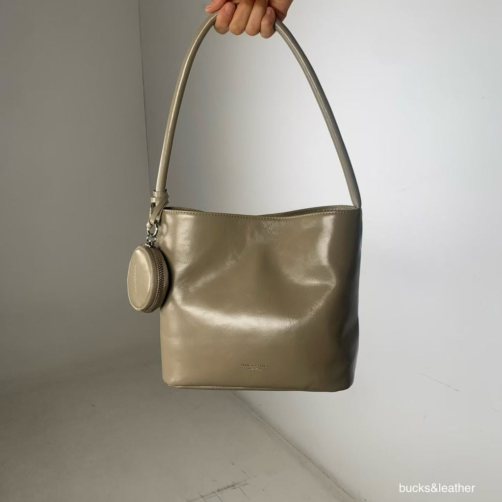 26SS Bucket Bag with Zipped (送圓形錢包)