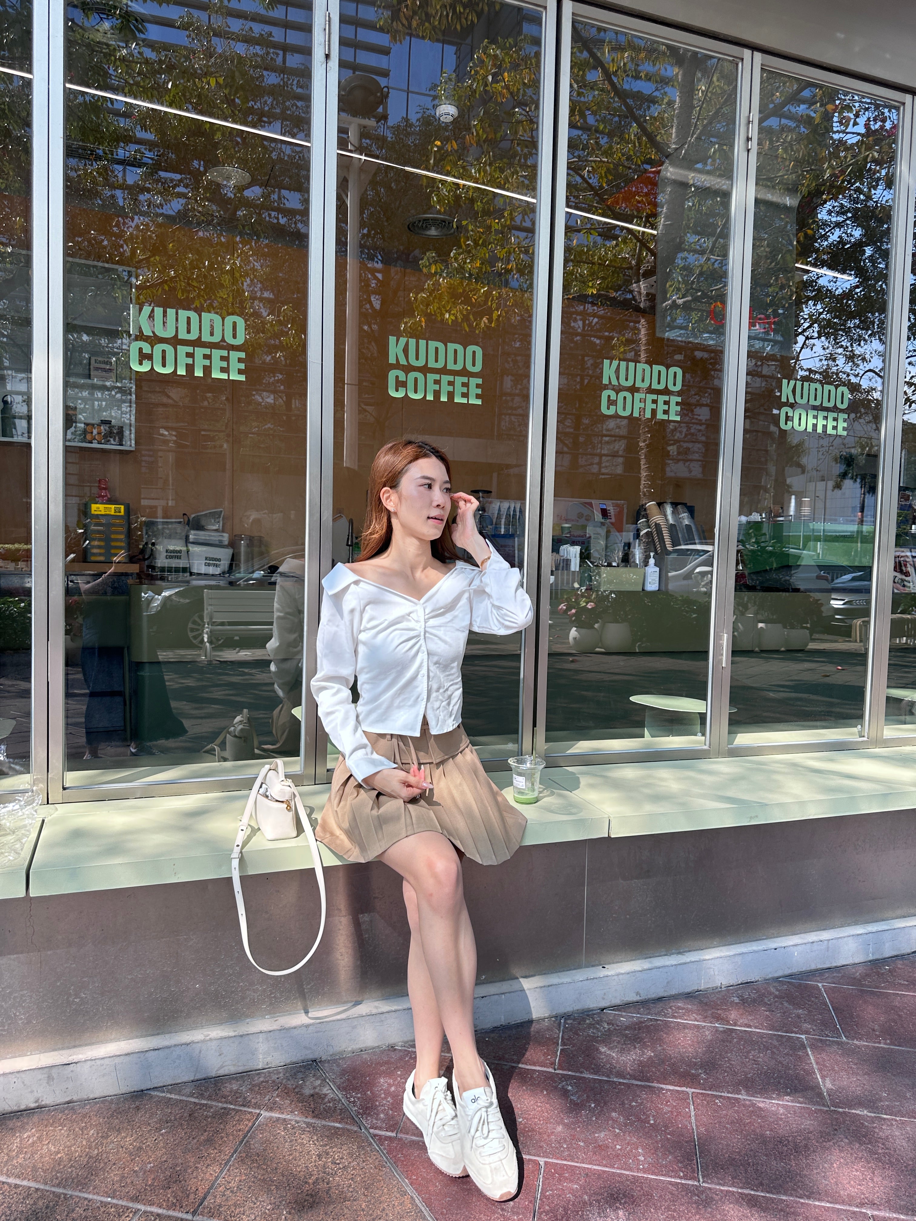 Tied Fit Off Shoulder Shirt