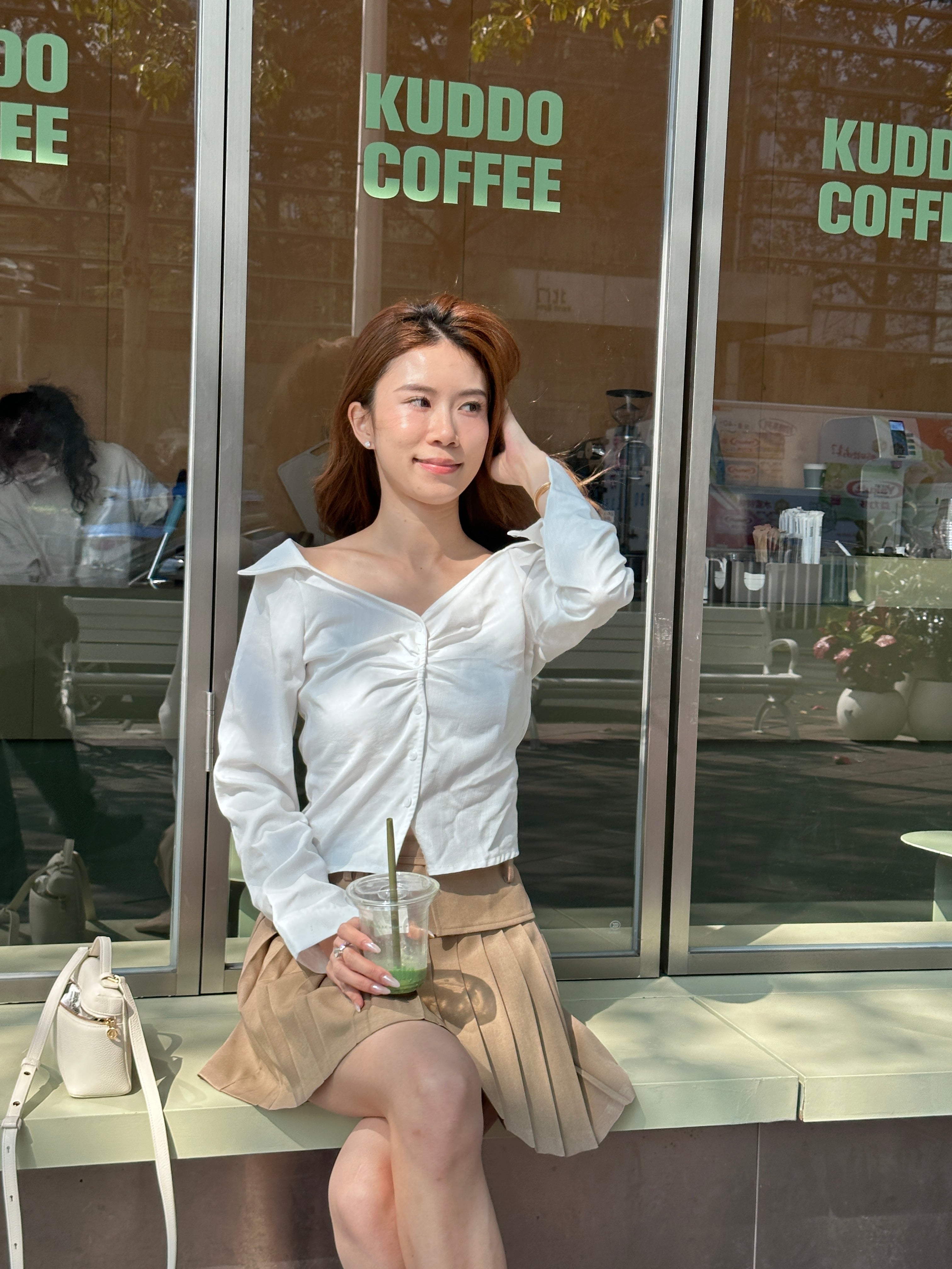 Tied Fit Off Shoulder Shirt