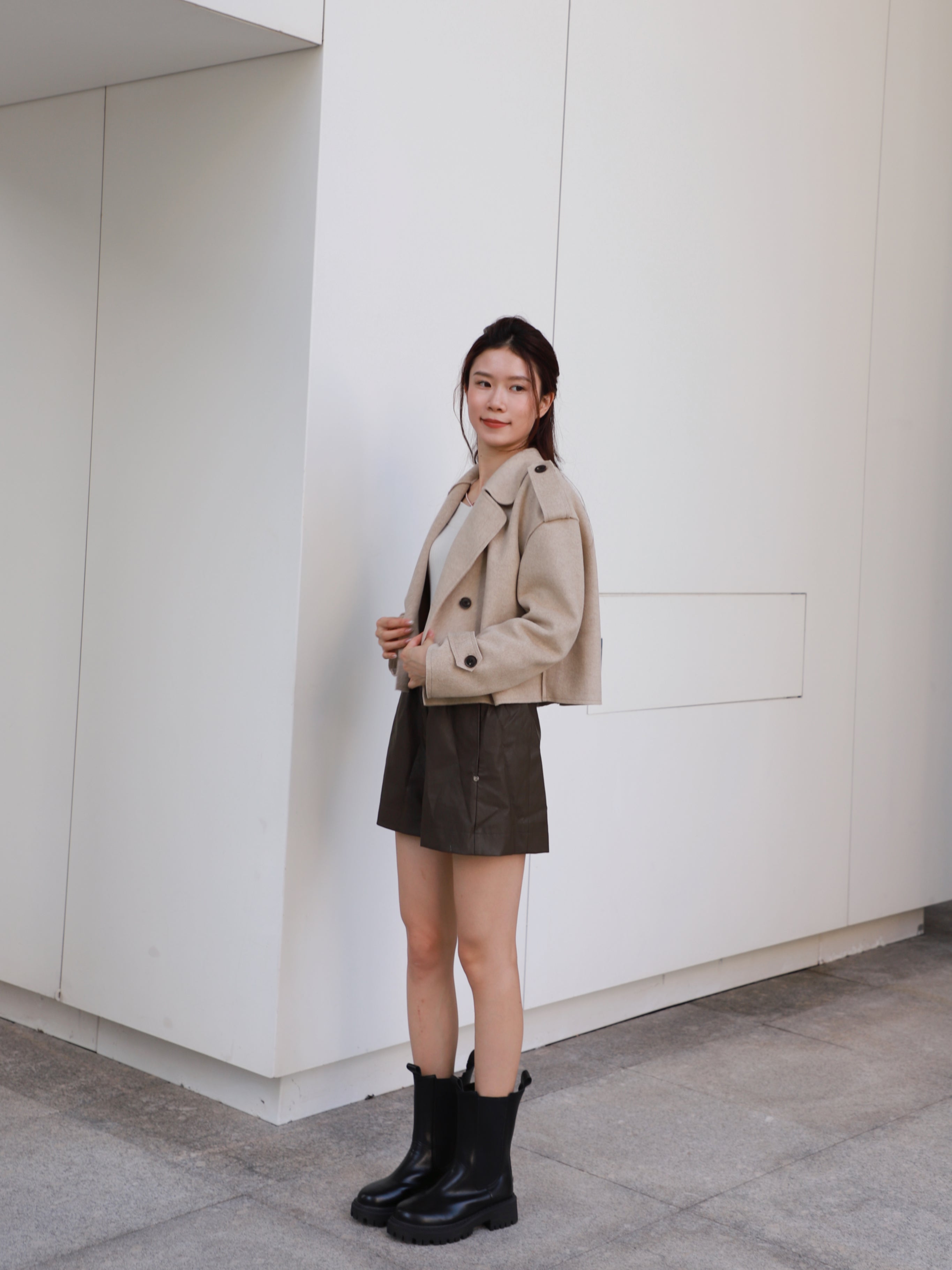 Collar Neck & Button Wool Short Coat
