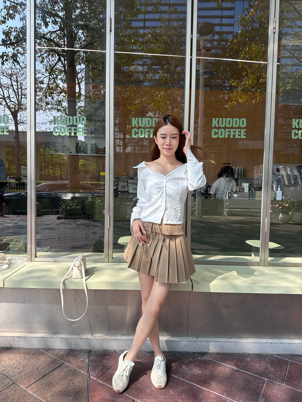 Tied Fit Off Shoulder Shirt