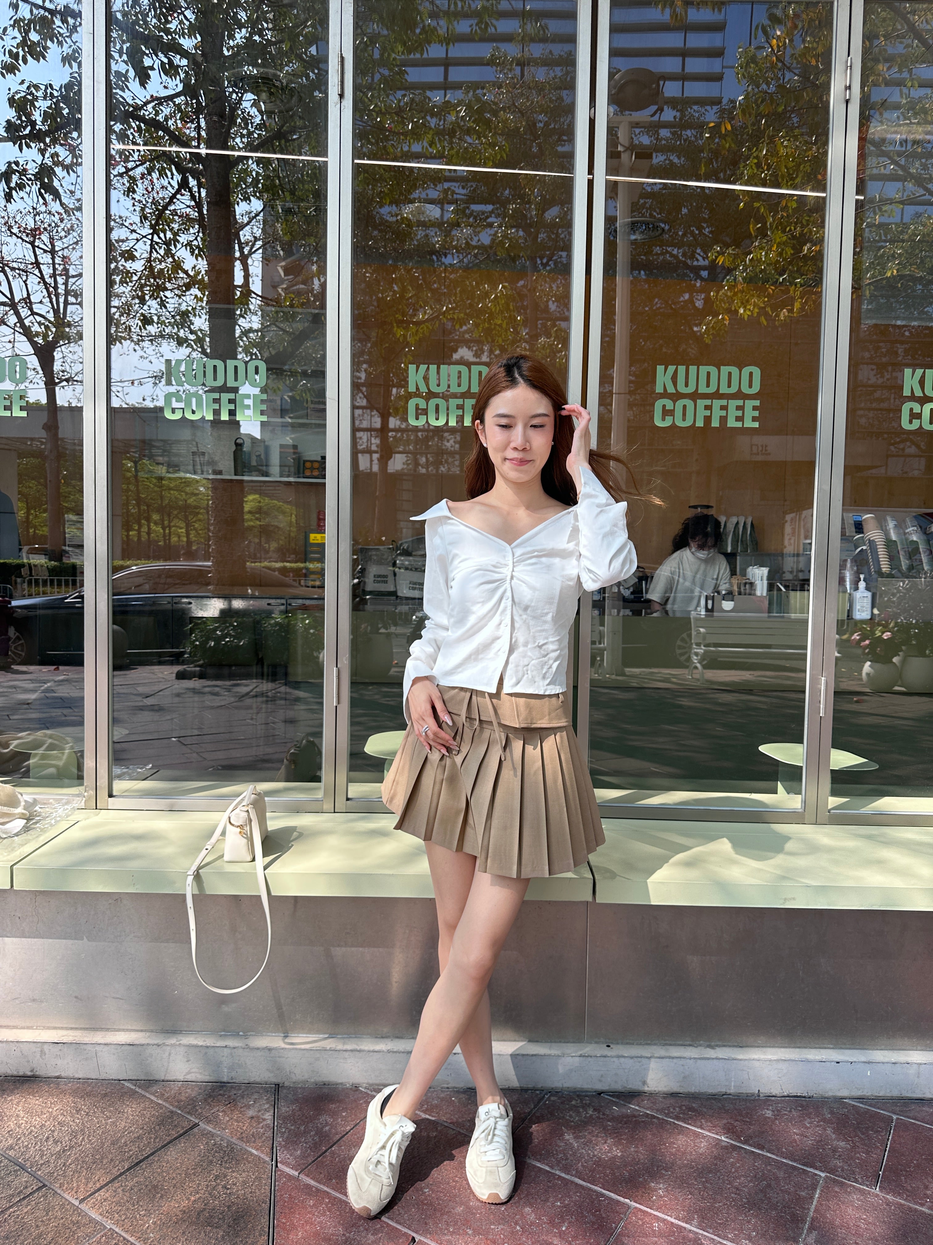 Tied Fit Off Shoulder Shirt