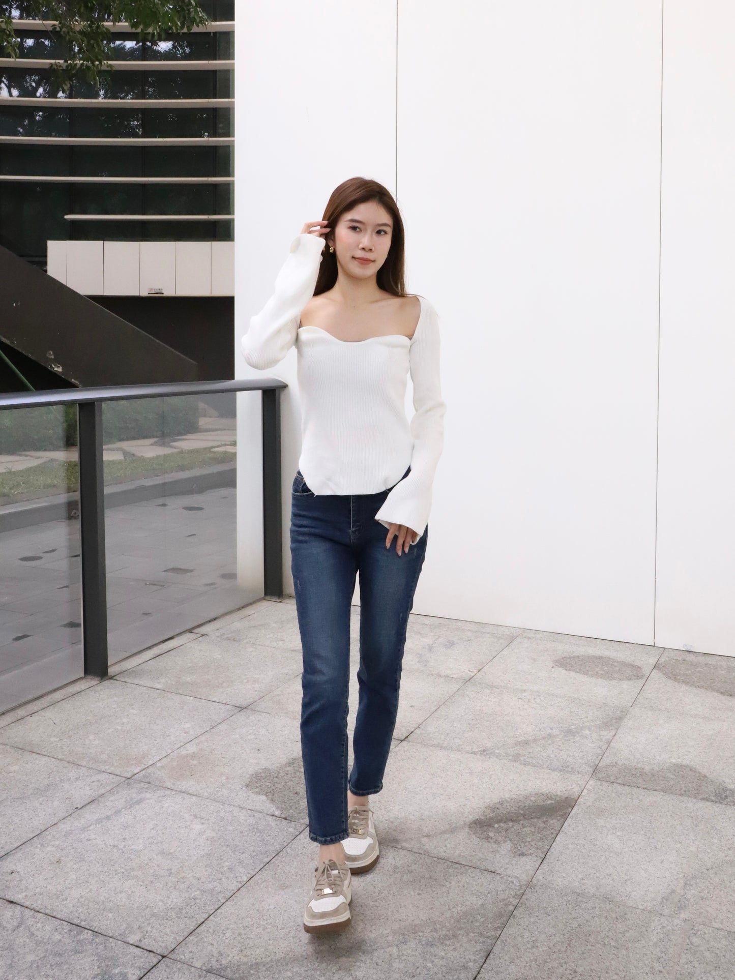 Knitted Heartshape Flare Sleeves Top