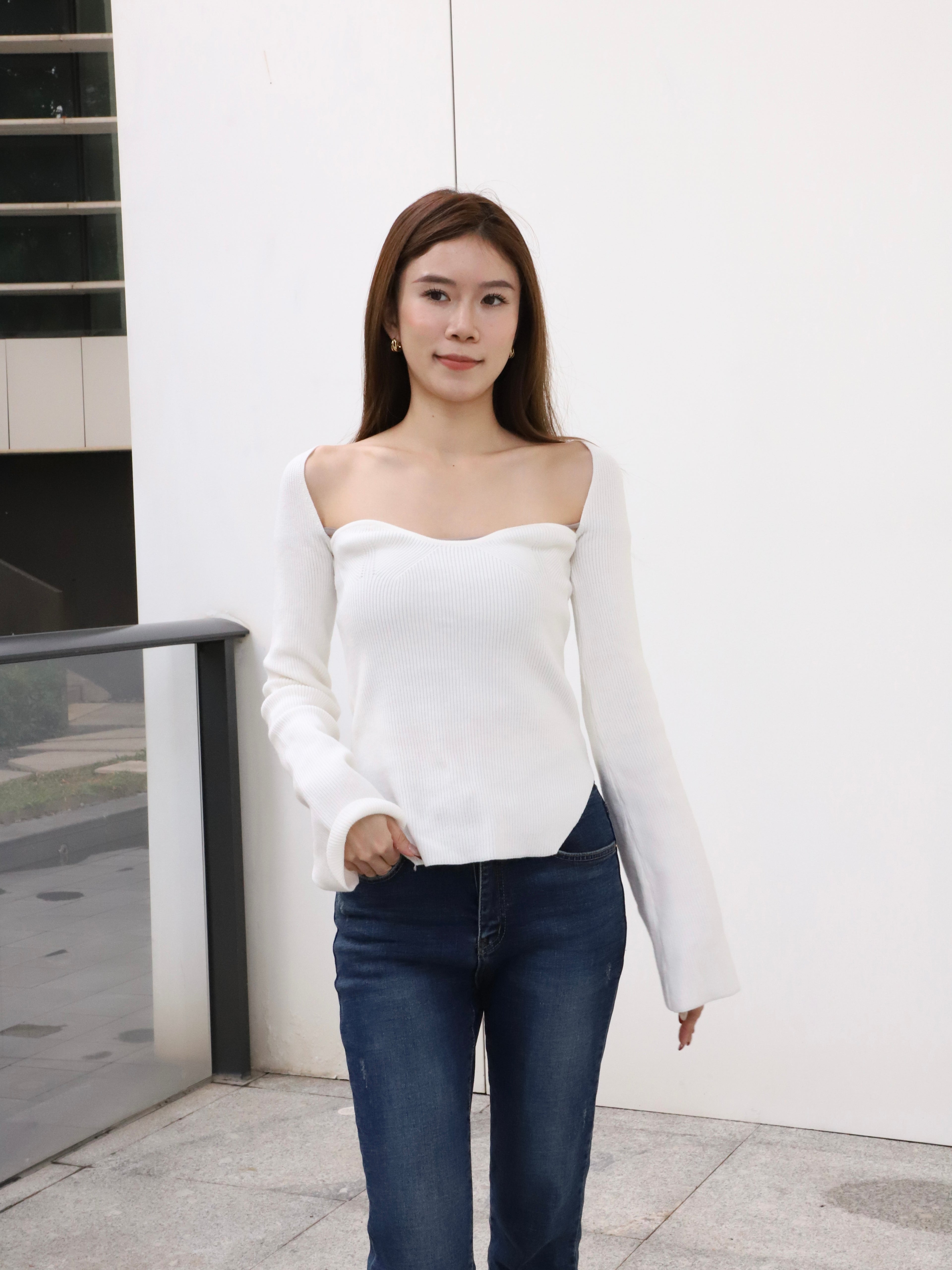 Knitted Heartshape Flare Sleeves Top